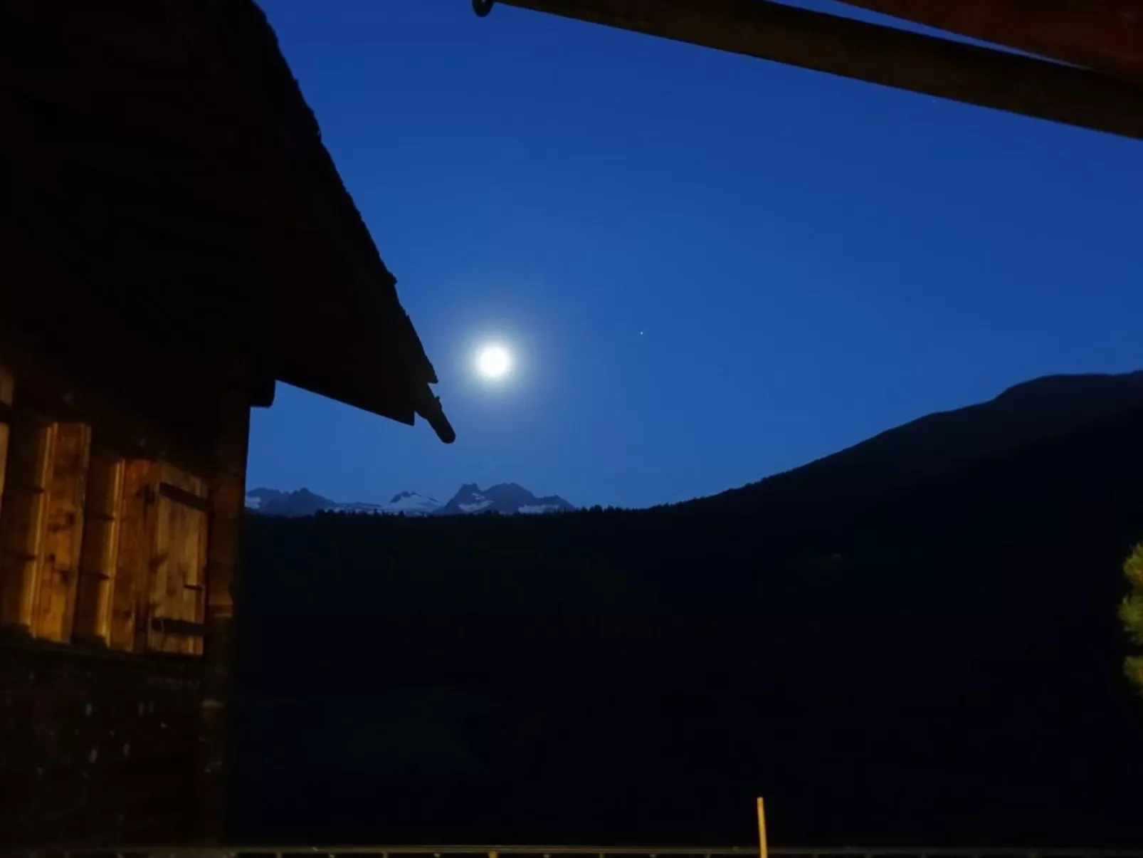 Chalet 'Casa Muraun' mit Bergblick