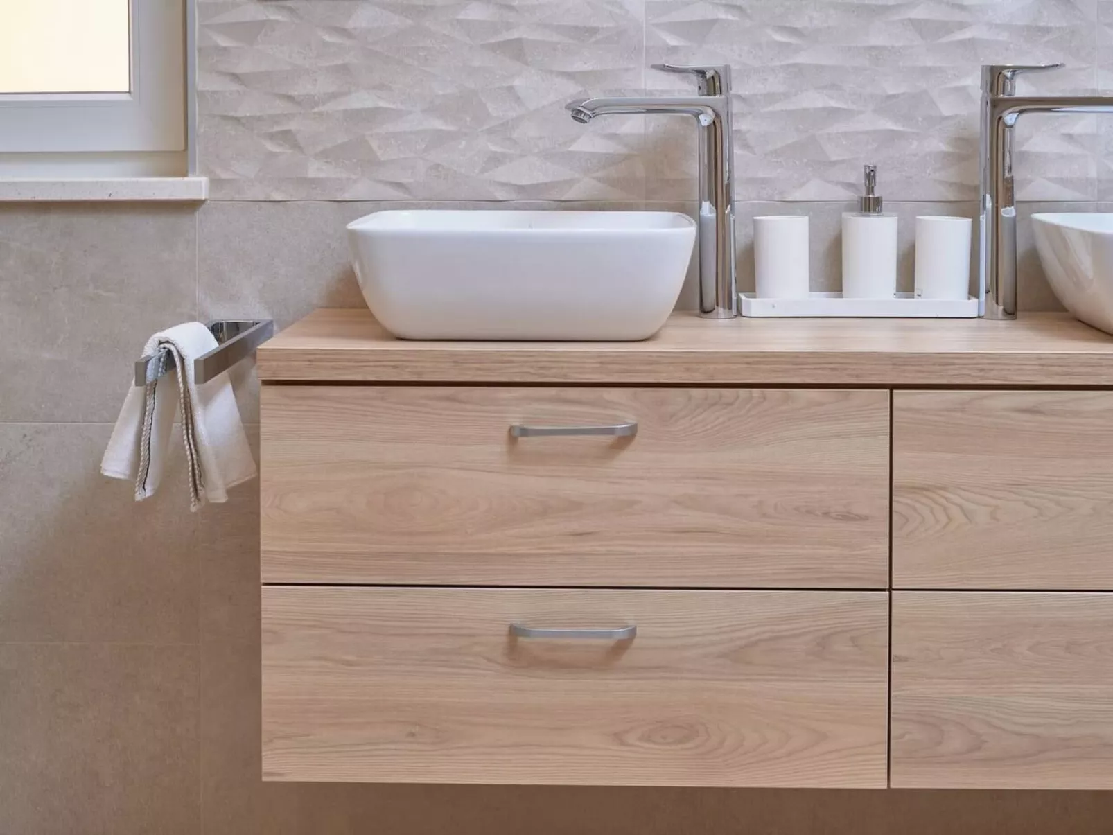 M&M Ferienhaus mit Pool-Image-tags.info