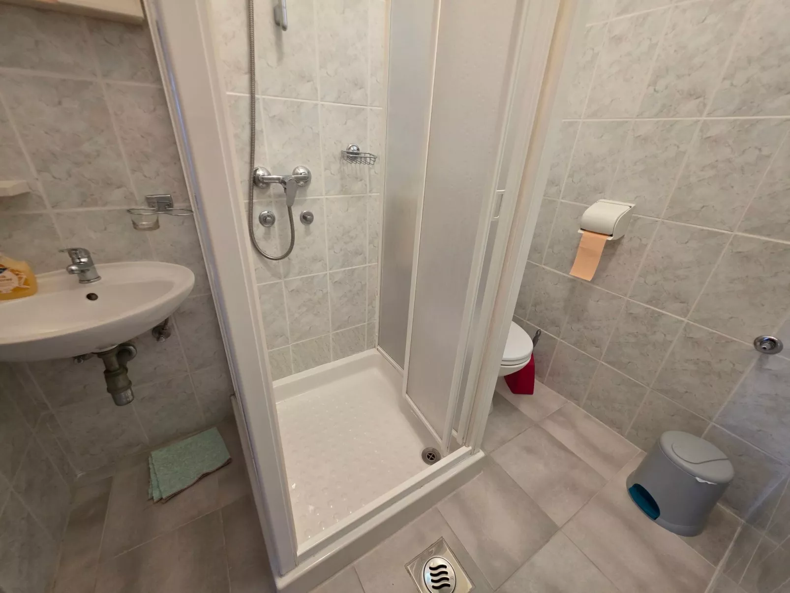 Wohnung für 7 Personen mit Terrasse und Meerblick