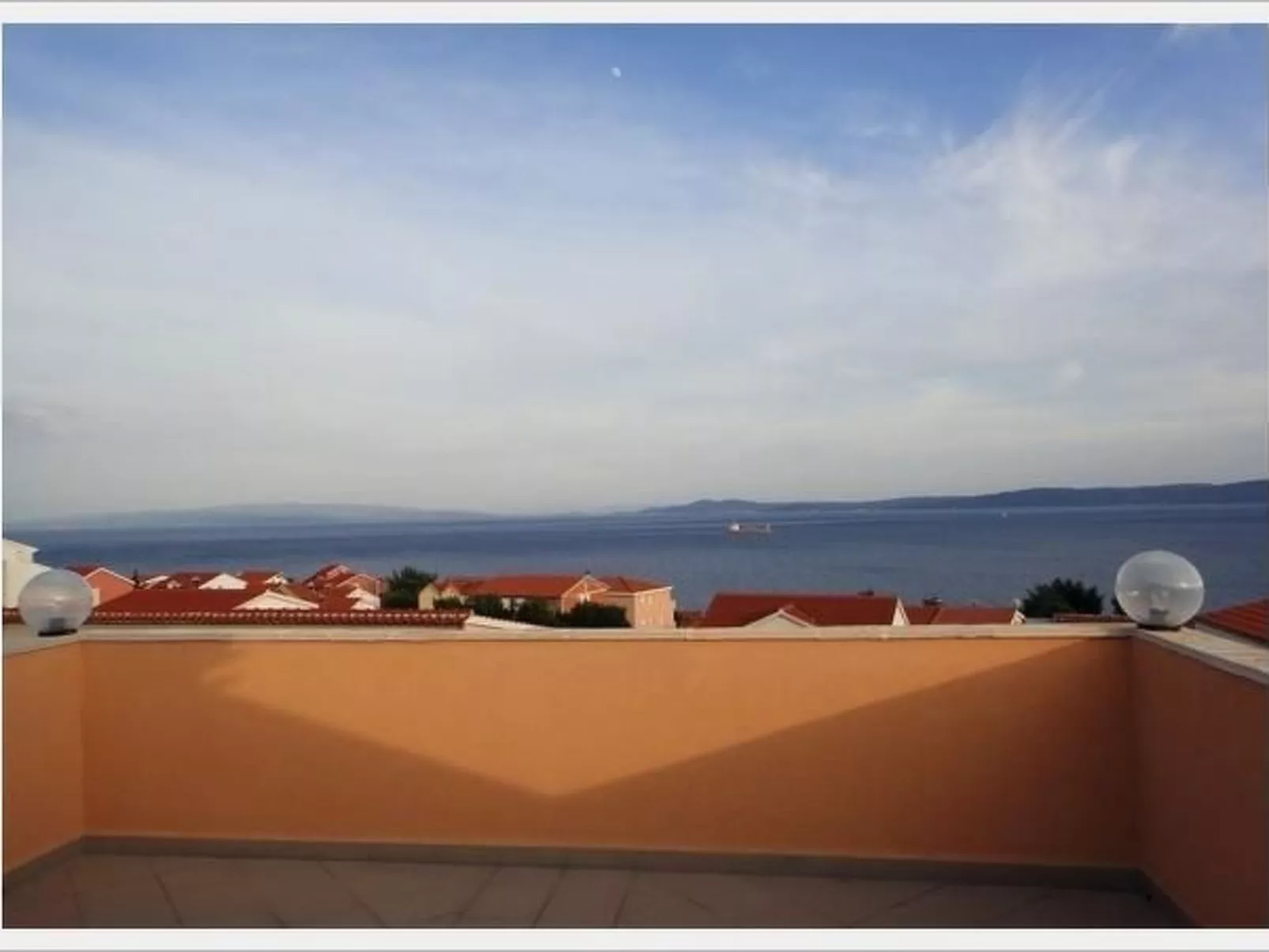 Villa Mediteran, kleine Ferienwohnung mit Terrasse