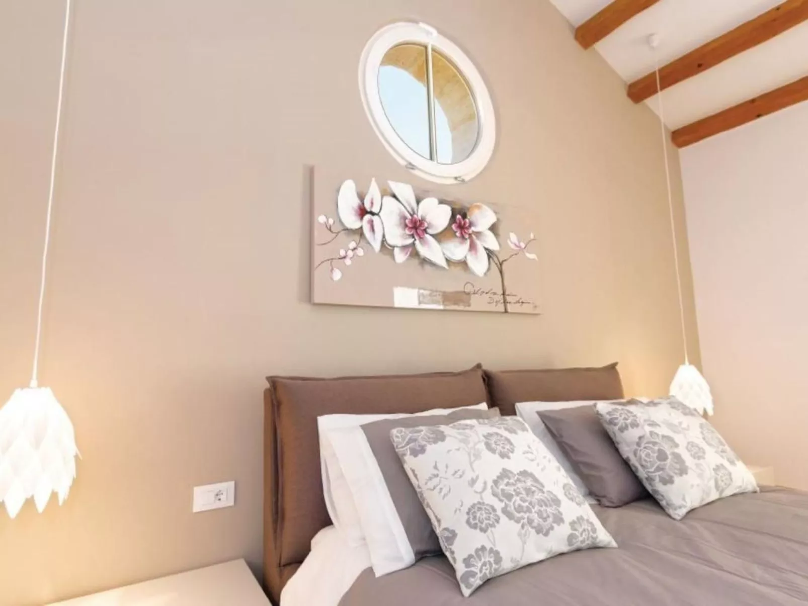 Villa "Magnolia" mit Schwimmbad, Sauna und Jacuzzi-Binnen