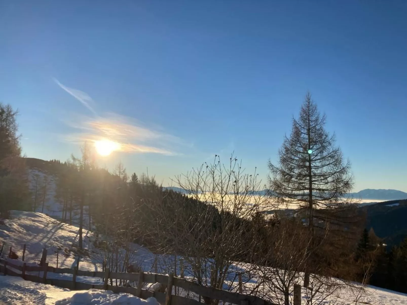 Zirbenholzalmhütte mit fantastischem Ausblick-Buiten