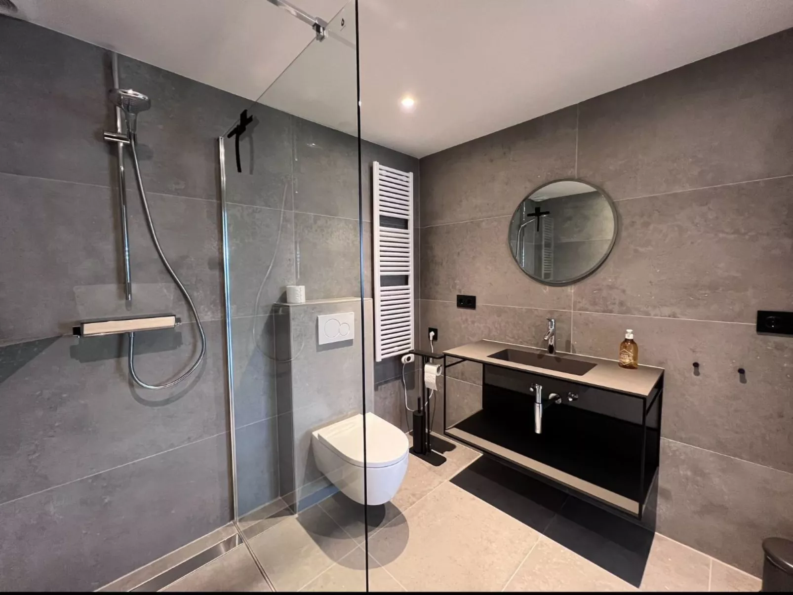 In Stavenisse mit gemütlicher Terrasse