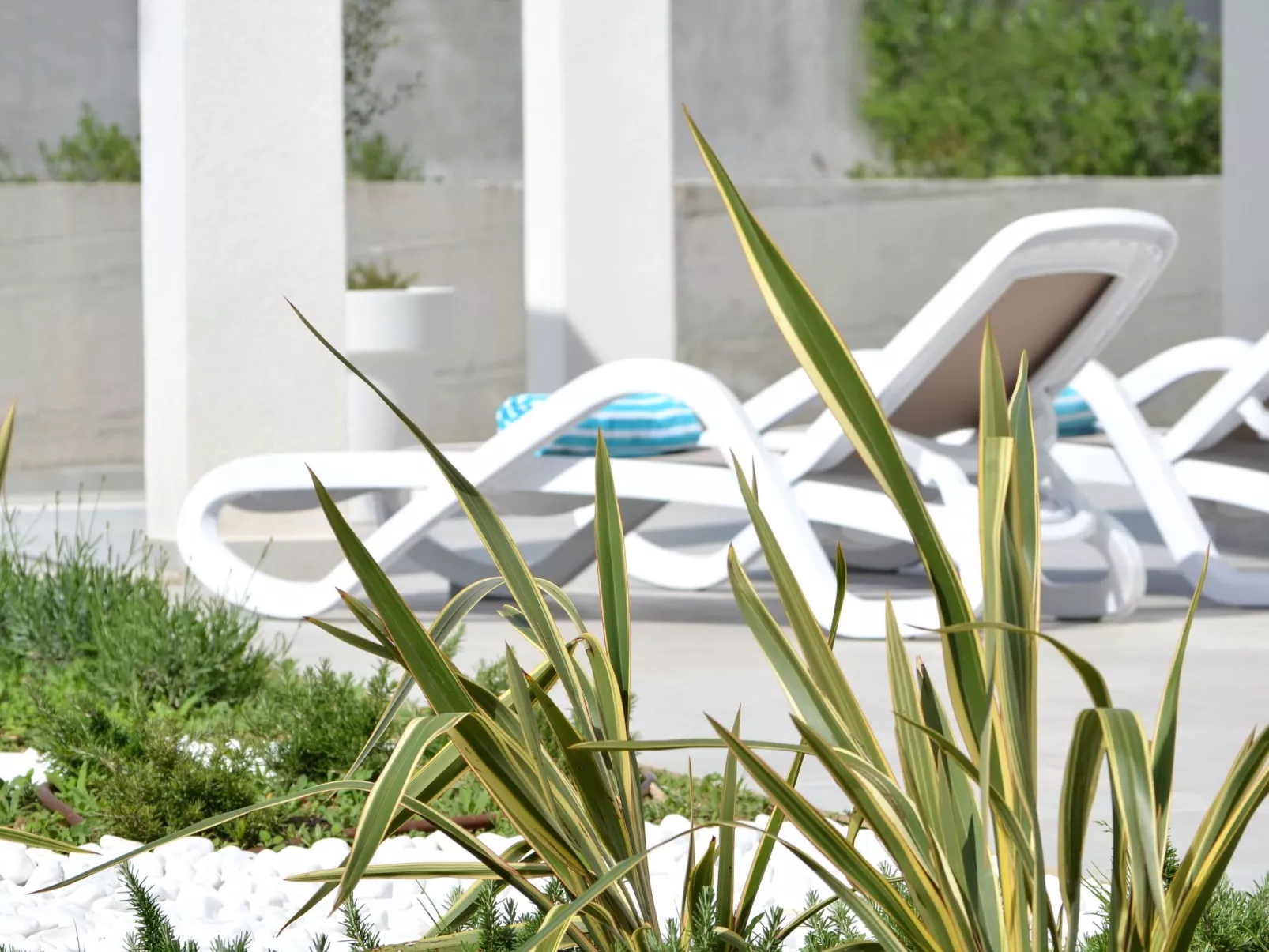 Haus in Dvornica mit privatem Parkplatz-Buiten