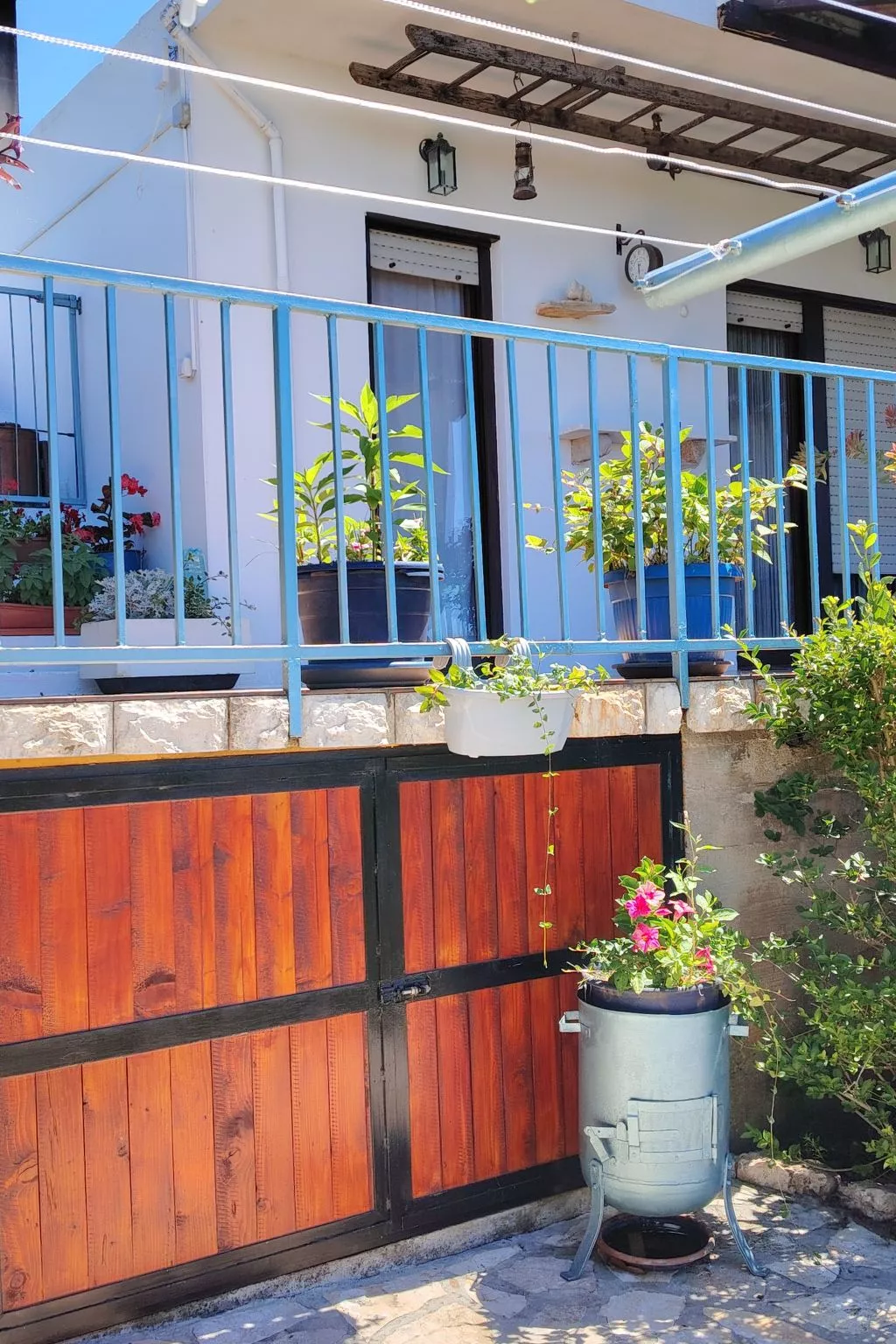 In Vir mit Terrasse und Garten-Buiten