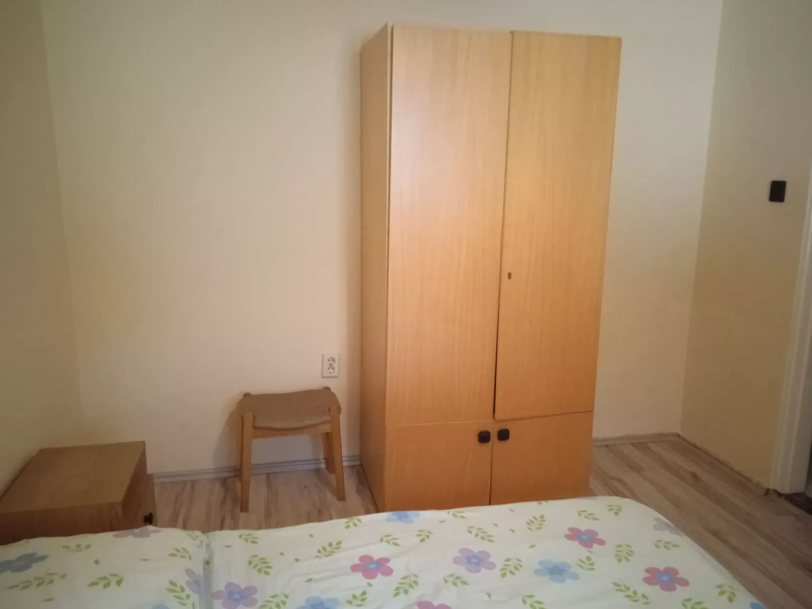 Kleines Ferienhaus in einer ruhigen Strasse