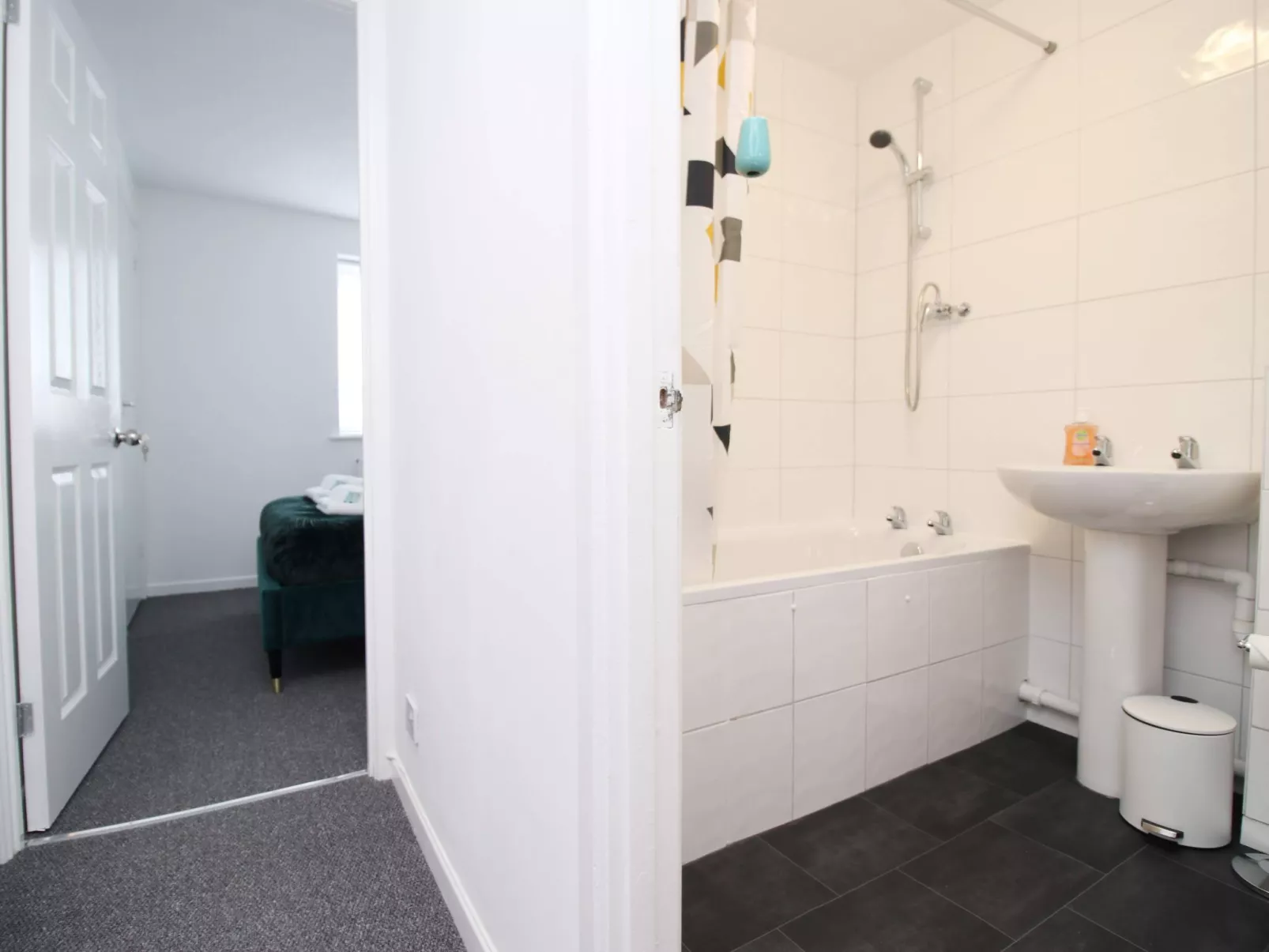 2 Schlafzimmer Haus- 3 Betten, Kostenloses Parken, WiFi, Patio-Image-tags.info