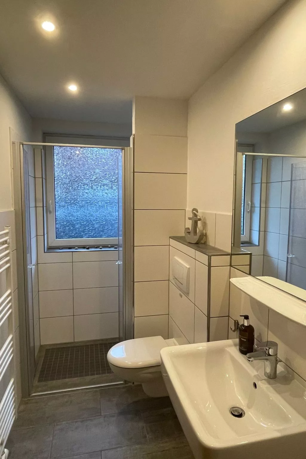 Helle Erdgeschosswohnung mit sonniger Terrasse