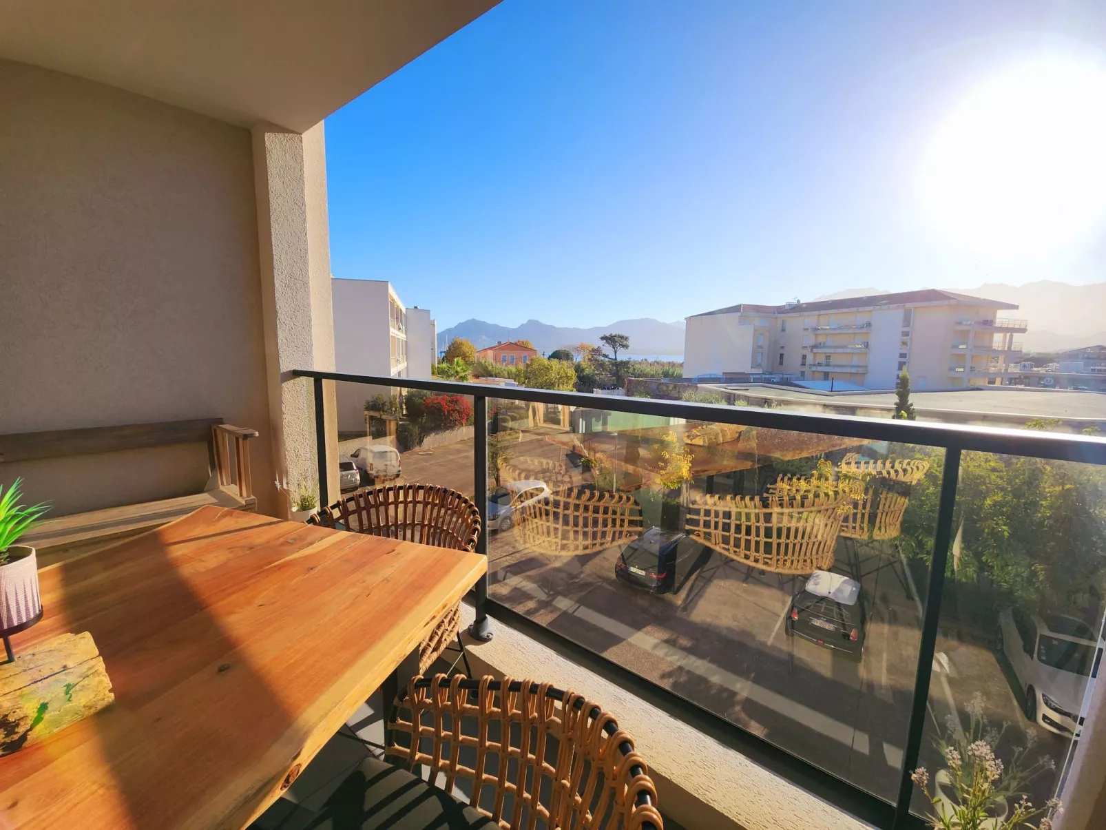 Calvi "Eden Paradisu"-Buiten