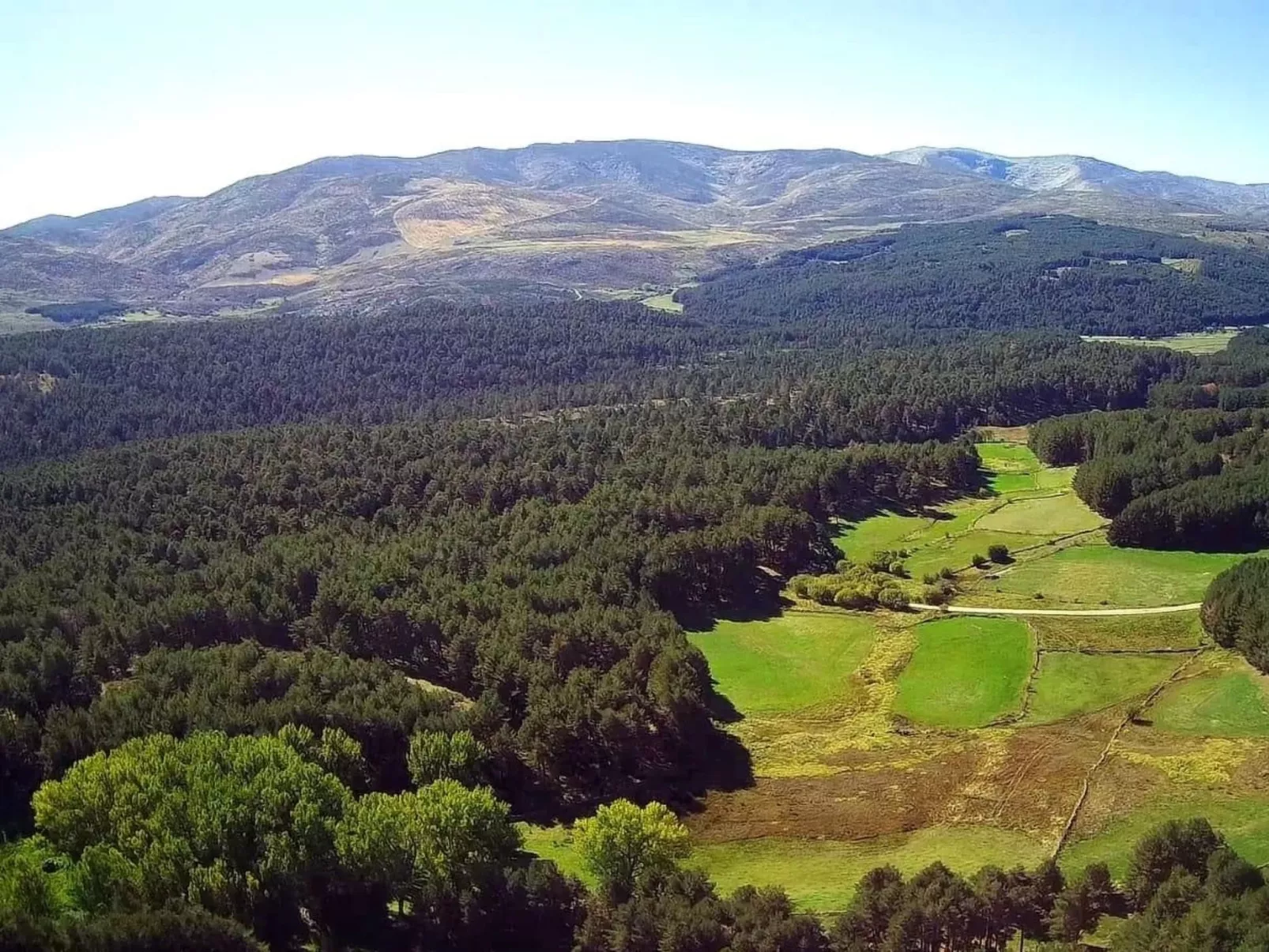 Ländliche Finca "La Vista de Gredos I"-Buiten