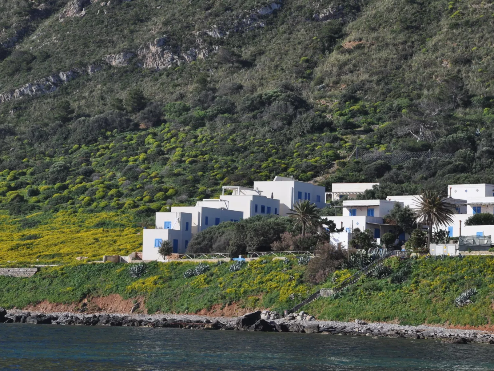 Marettimo' Wohnung in Strandnähe-Buiten