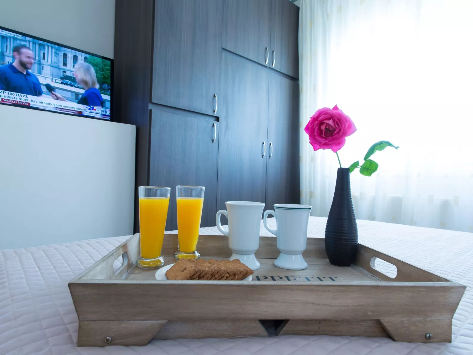 Diamante beachfront suite B