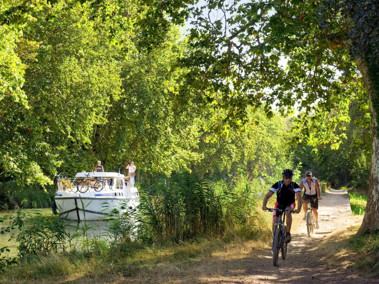 Mobilheim mit Terrasse-Omgeving