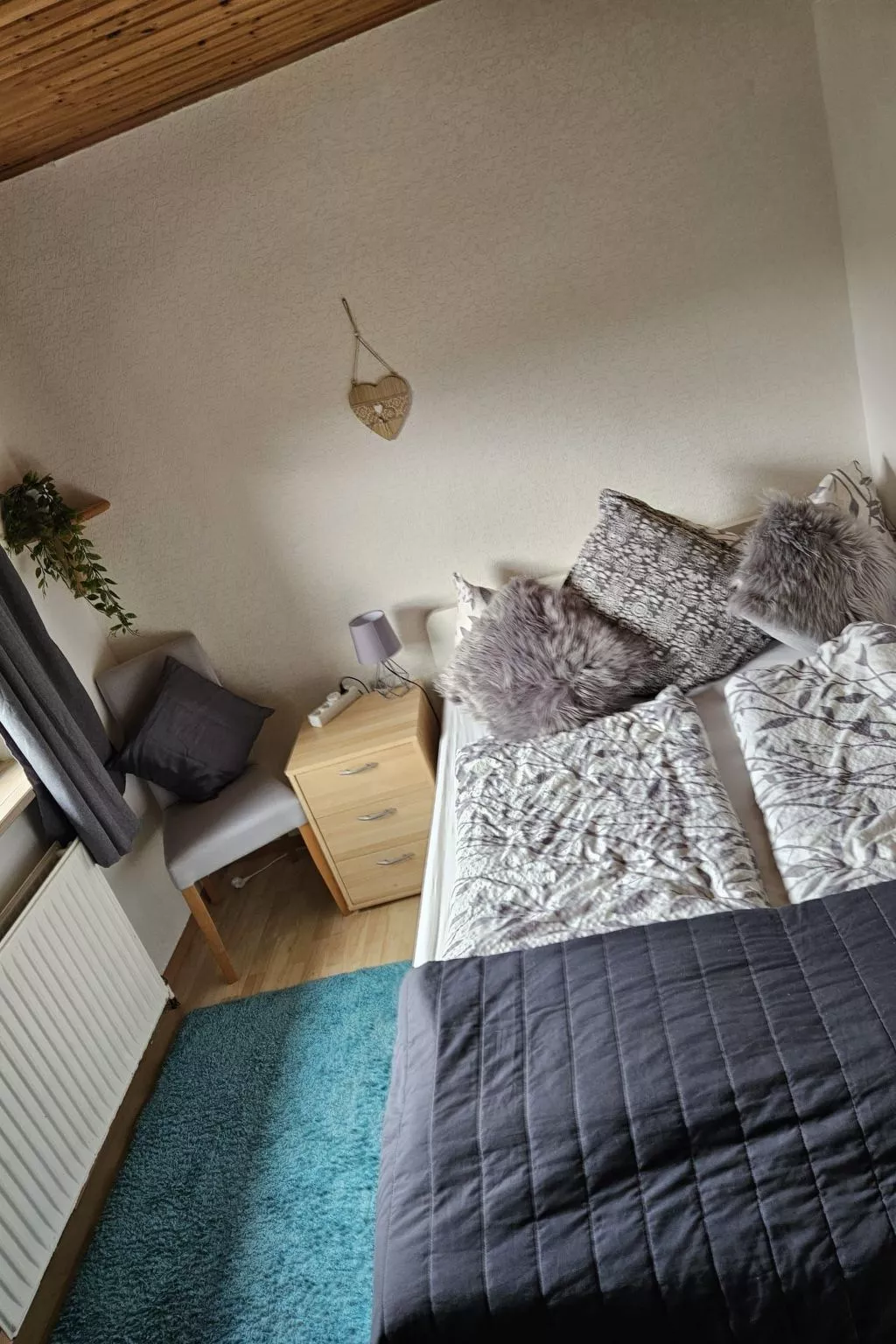 Souterrainwohnung für zwei Personen mit Bergblick