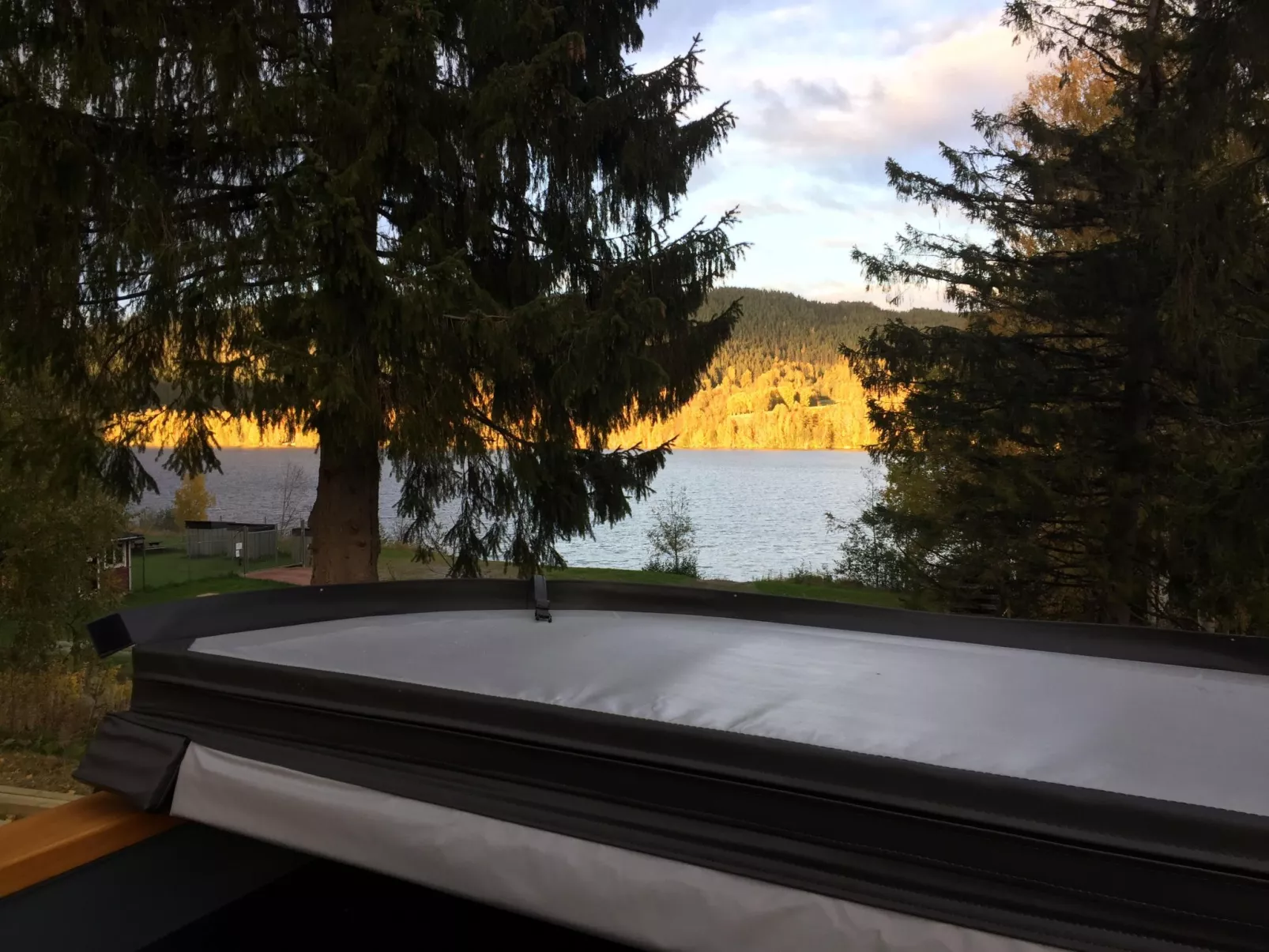 Villa Cottage-Buiten