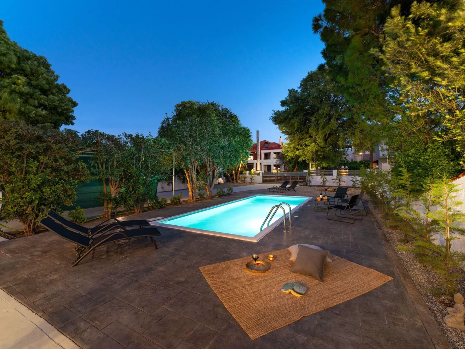 Ixian Bliss Pool Villa-Buiten