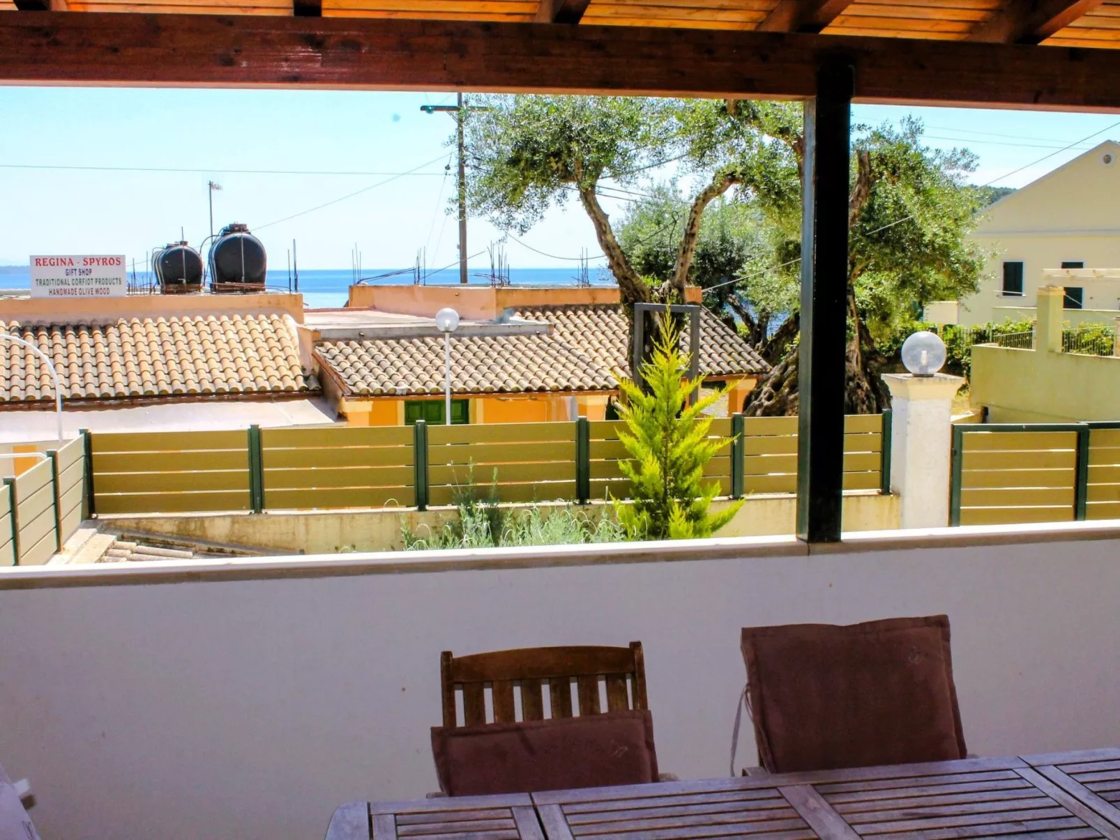 Gemütliches Olympia Apartment mit Pool