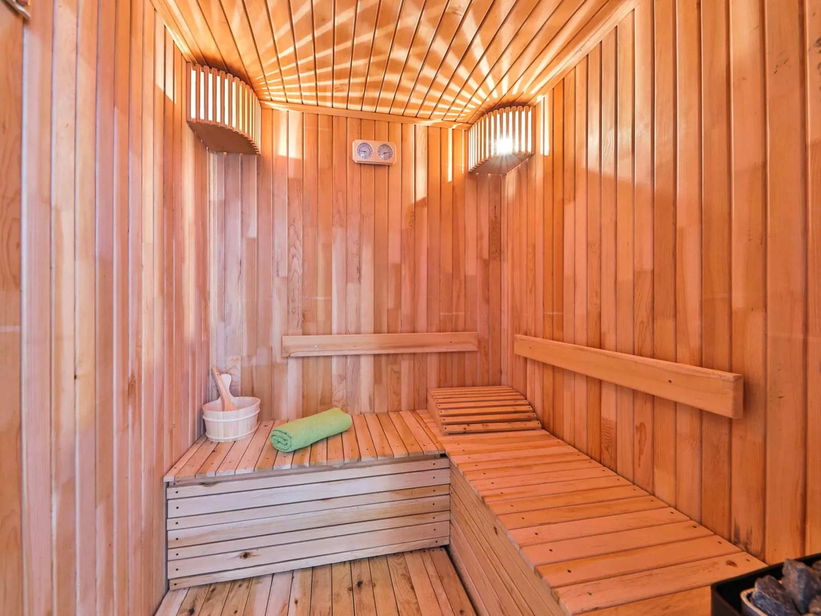 Villa inmitten der Natur-Image-tags.info