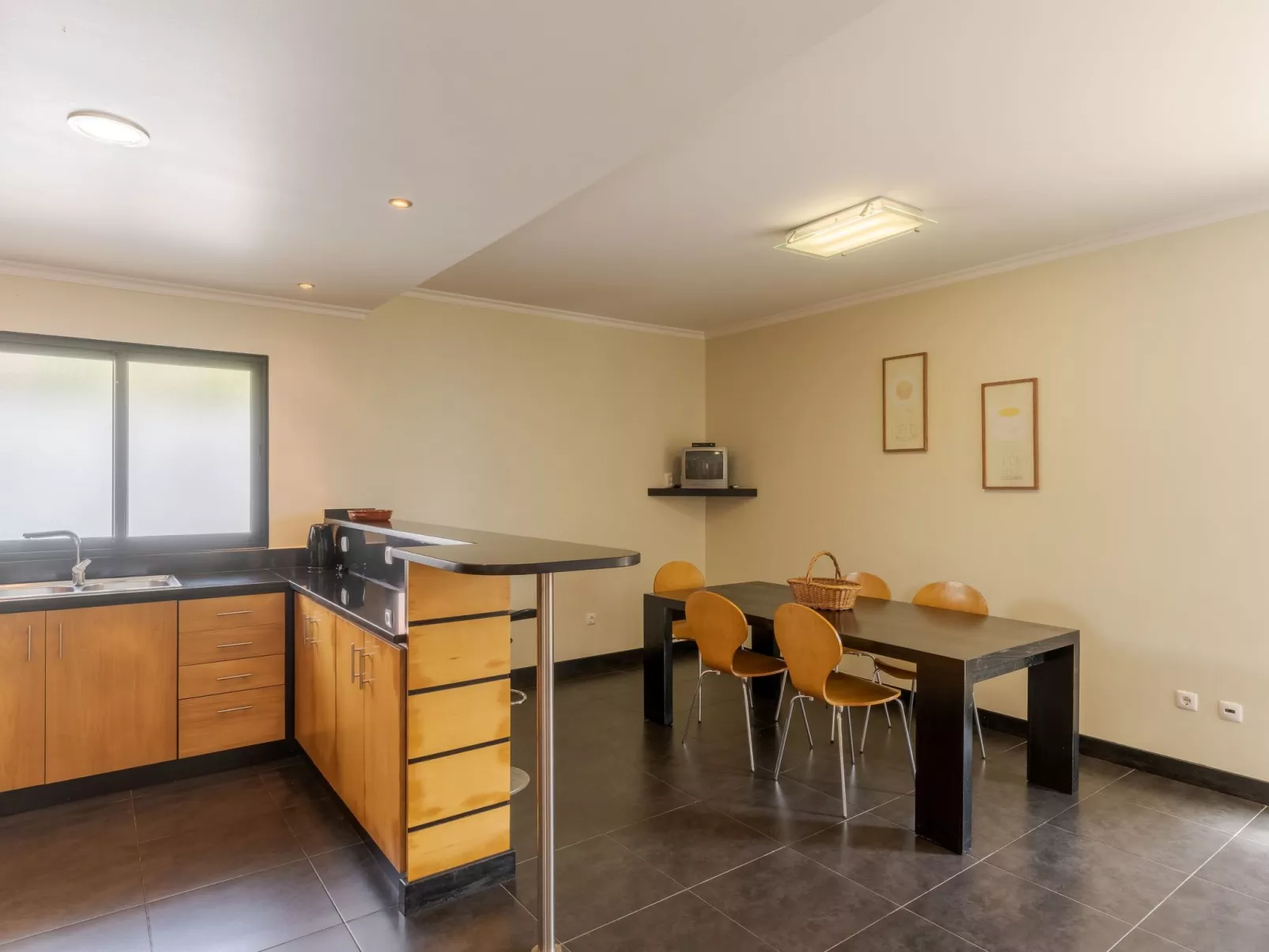 Tabua Meerblick-Binnen