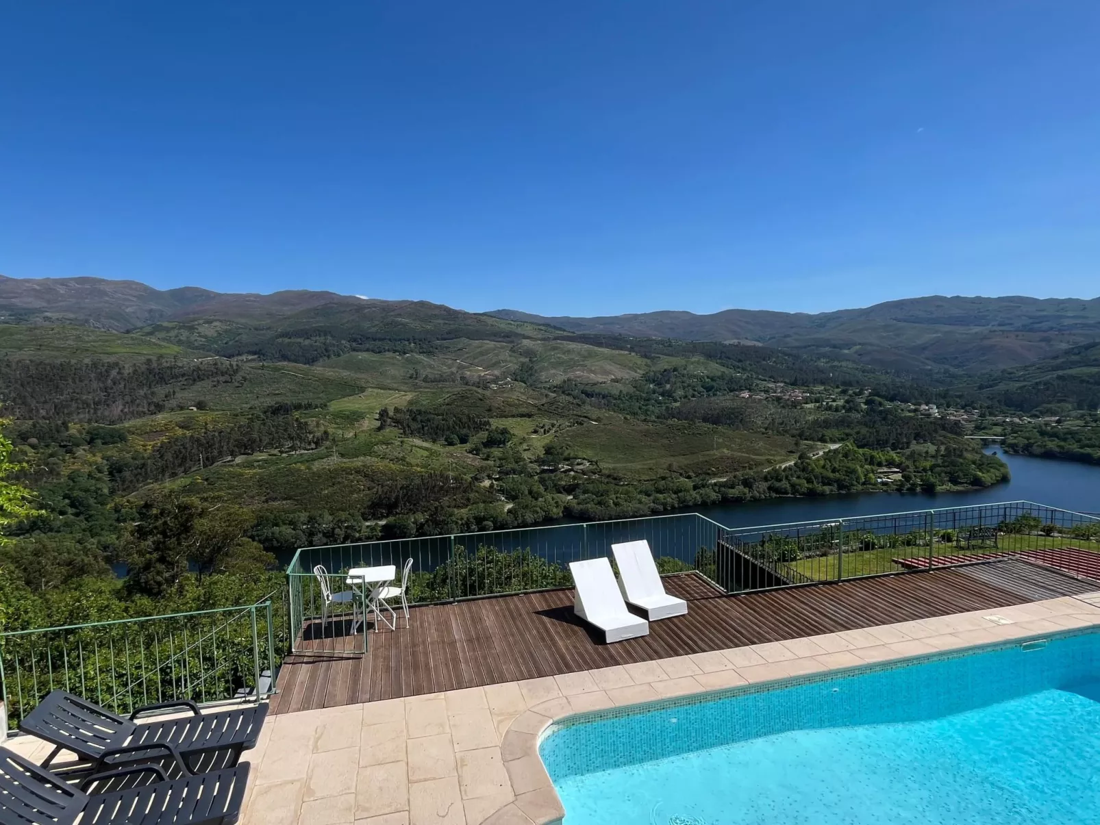 Casas das Olas 1 - Großartige Aussicht, 2 Pools, idealer Ort zum Entspannen und-Buiten