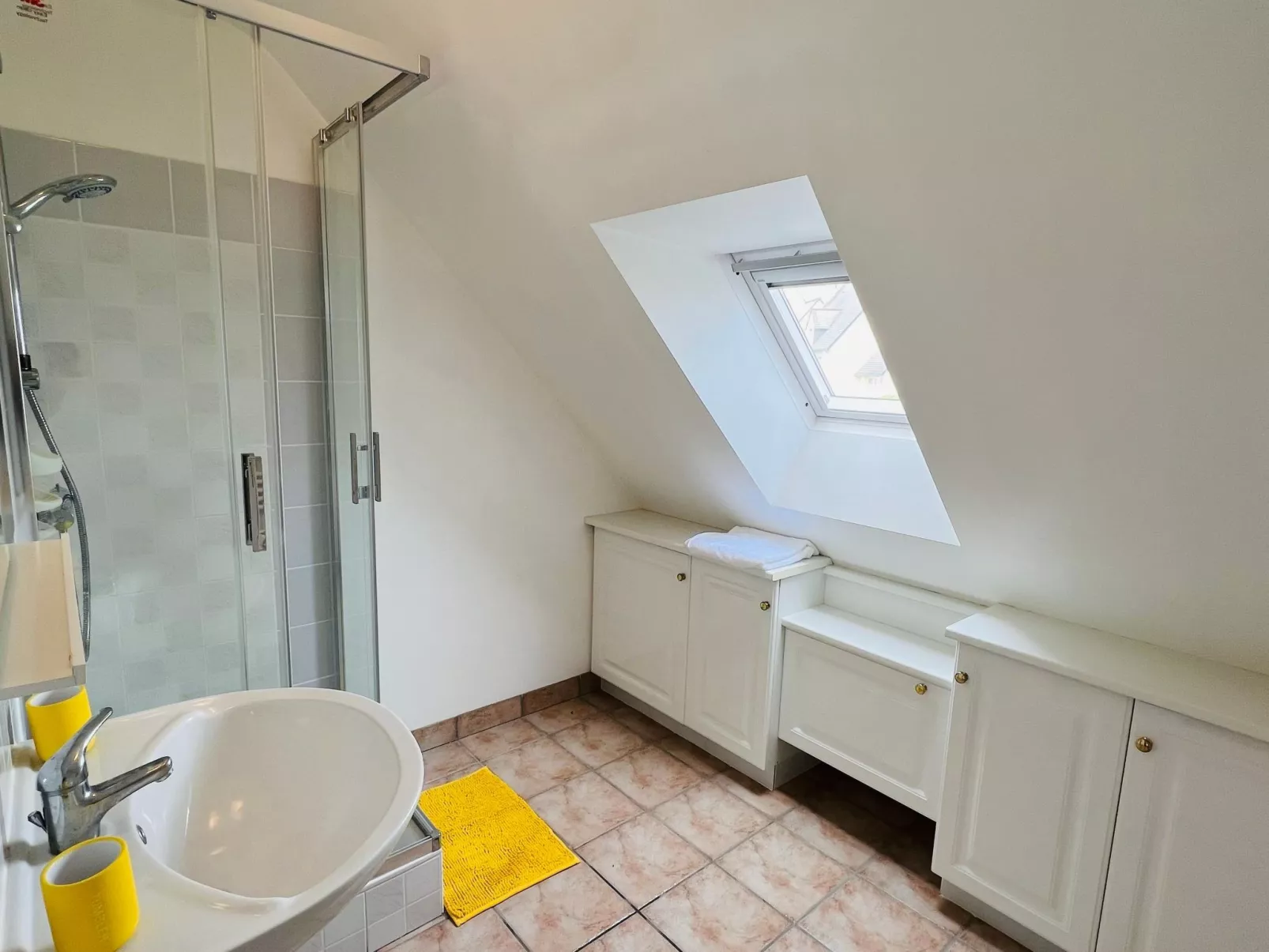 Prächtige Villa mit exotischem Garten, Strand 200m entfernt-Binnen