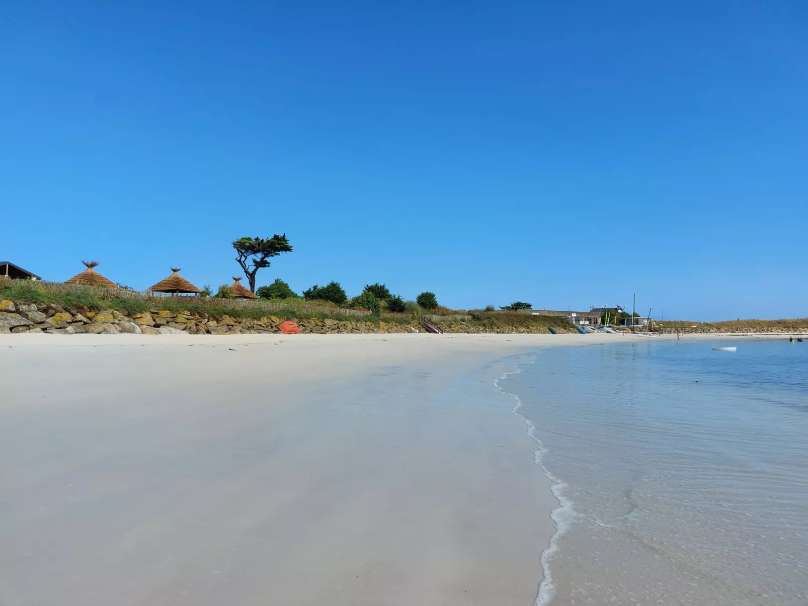 Landgut "Villa Léànie" mit Innenpool-Omgeving