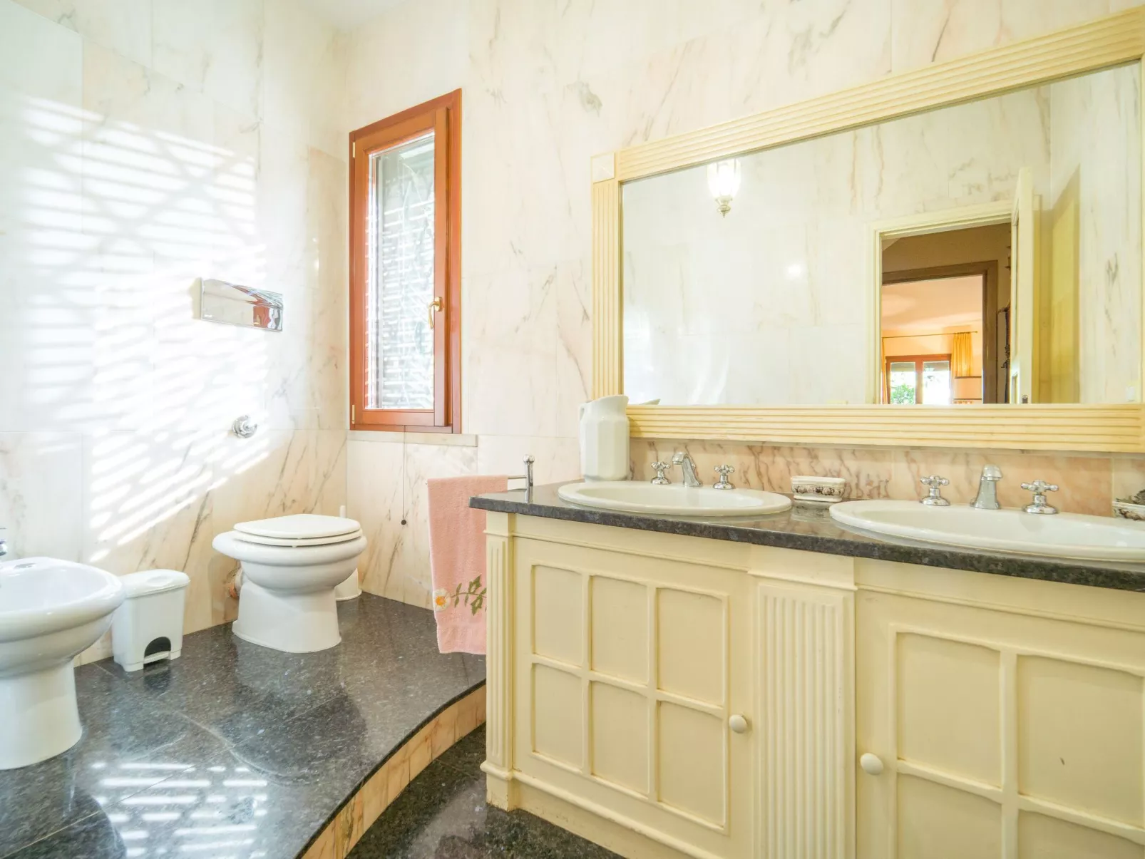 Luxus, Zentrum von Palermo, Mittelmeerpark, 3 km vom Strand entfernt, exklusive-Binnen