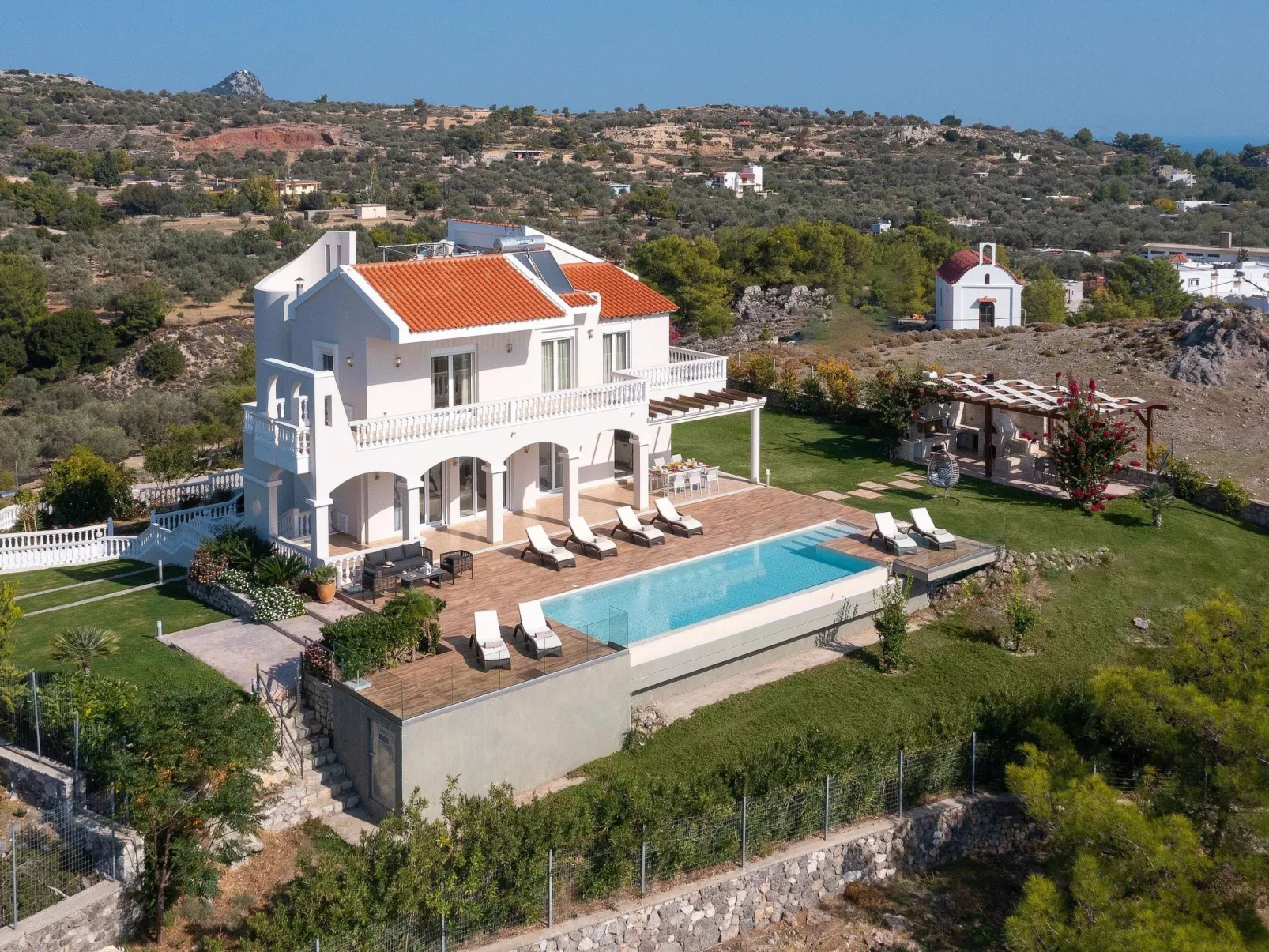 Villa Kamos in Archangelos-Binnen