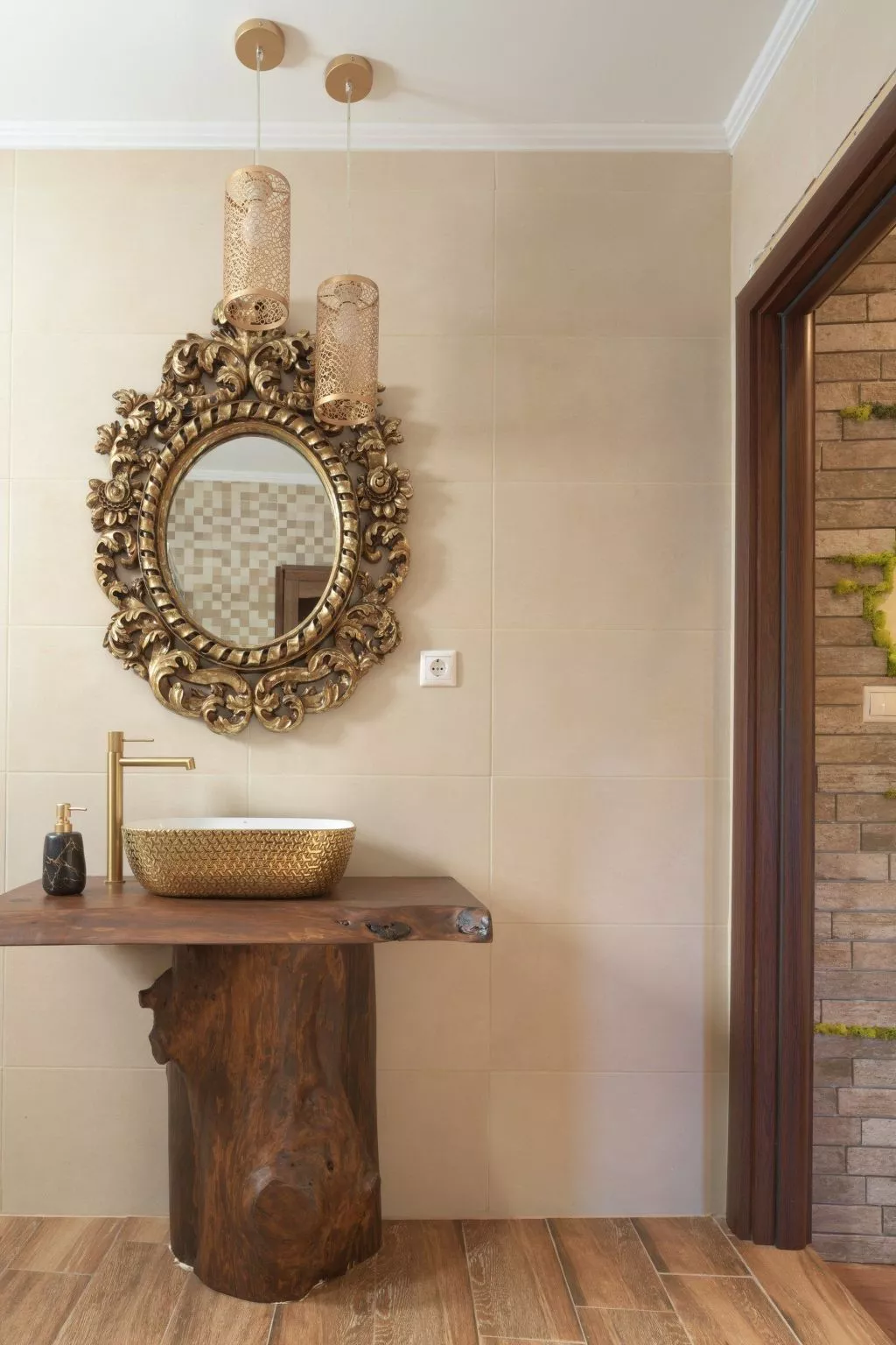 Nicole Villa - "Kostenloser" beheizter Pool, Village Escape