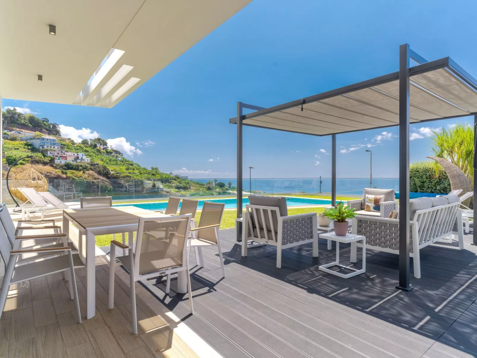 Luxus-Diamantenhaus-Buiten