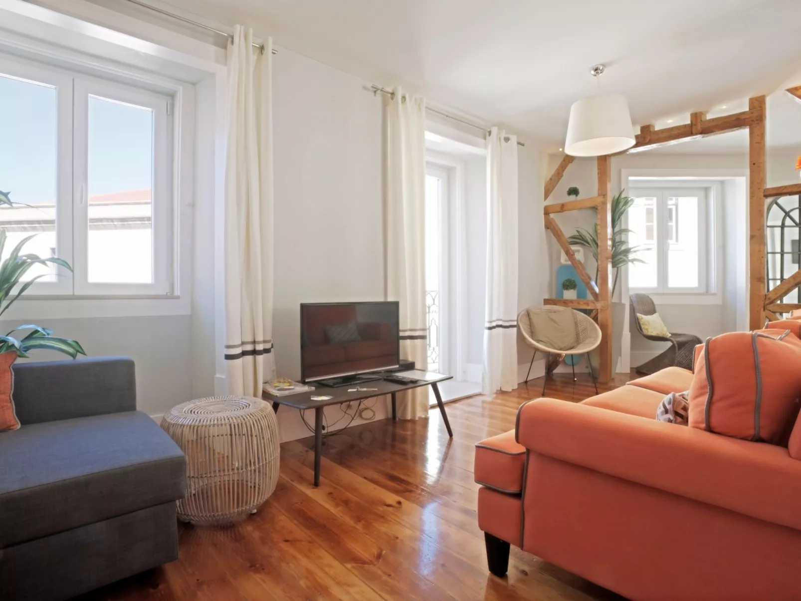 Duke-Image-tags.info