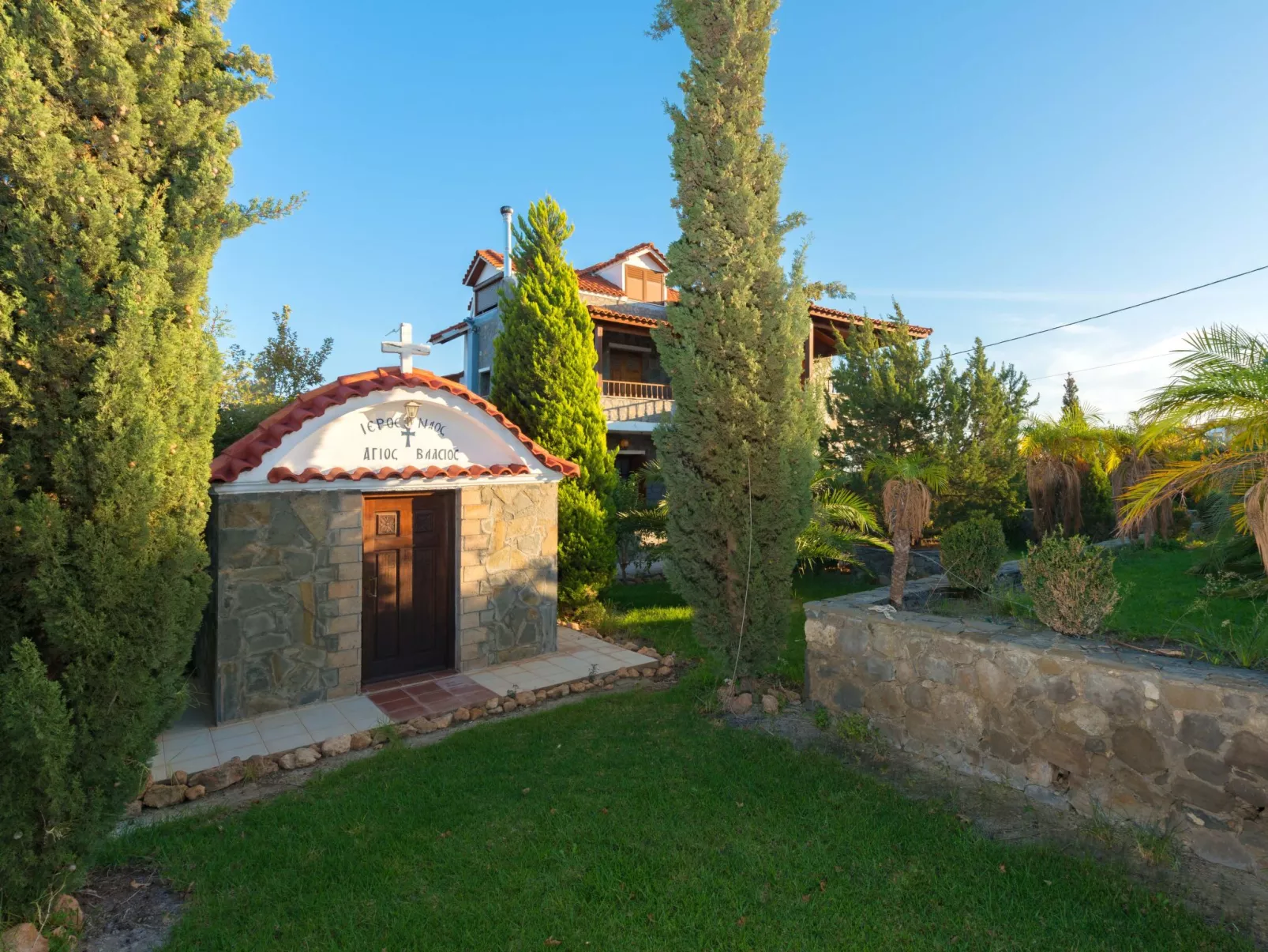 In Notia Rodos mit privatem Garten-Image-tags.info