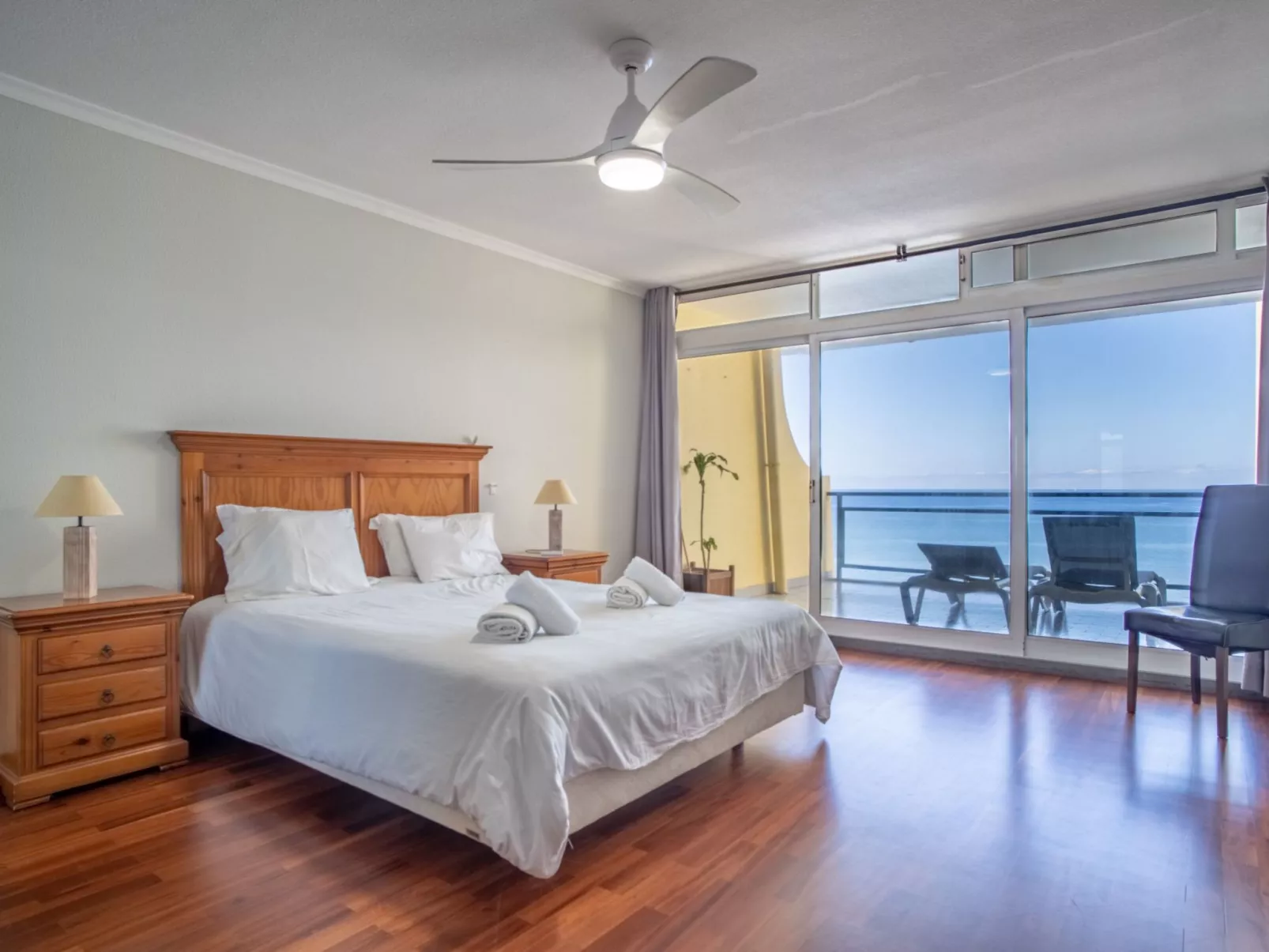 Für 4 Personen ca. 130 m&sup2; in São Martinho, Madeira (Südküste von Madeira)