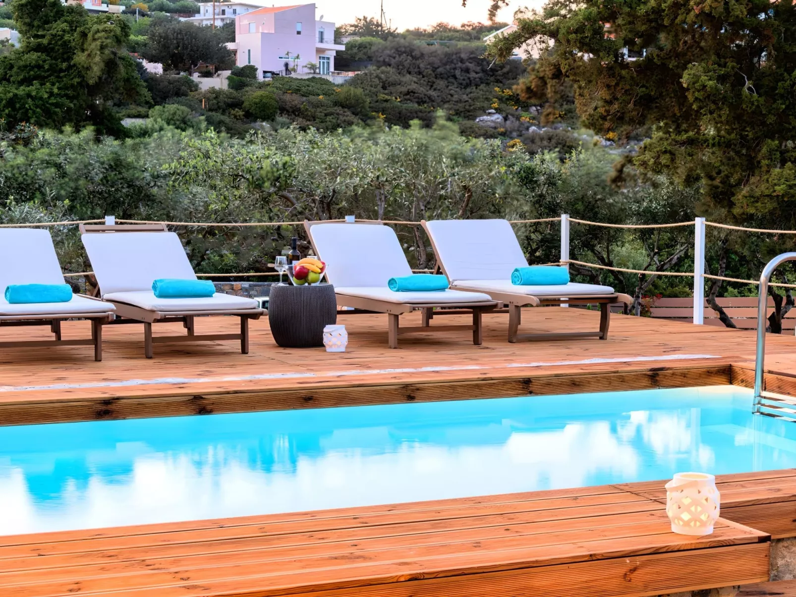 "Cretan Lodge" mit Blick auf das Wasser