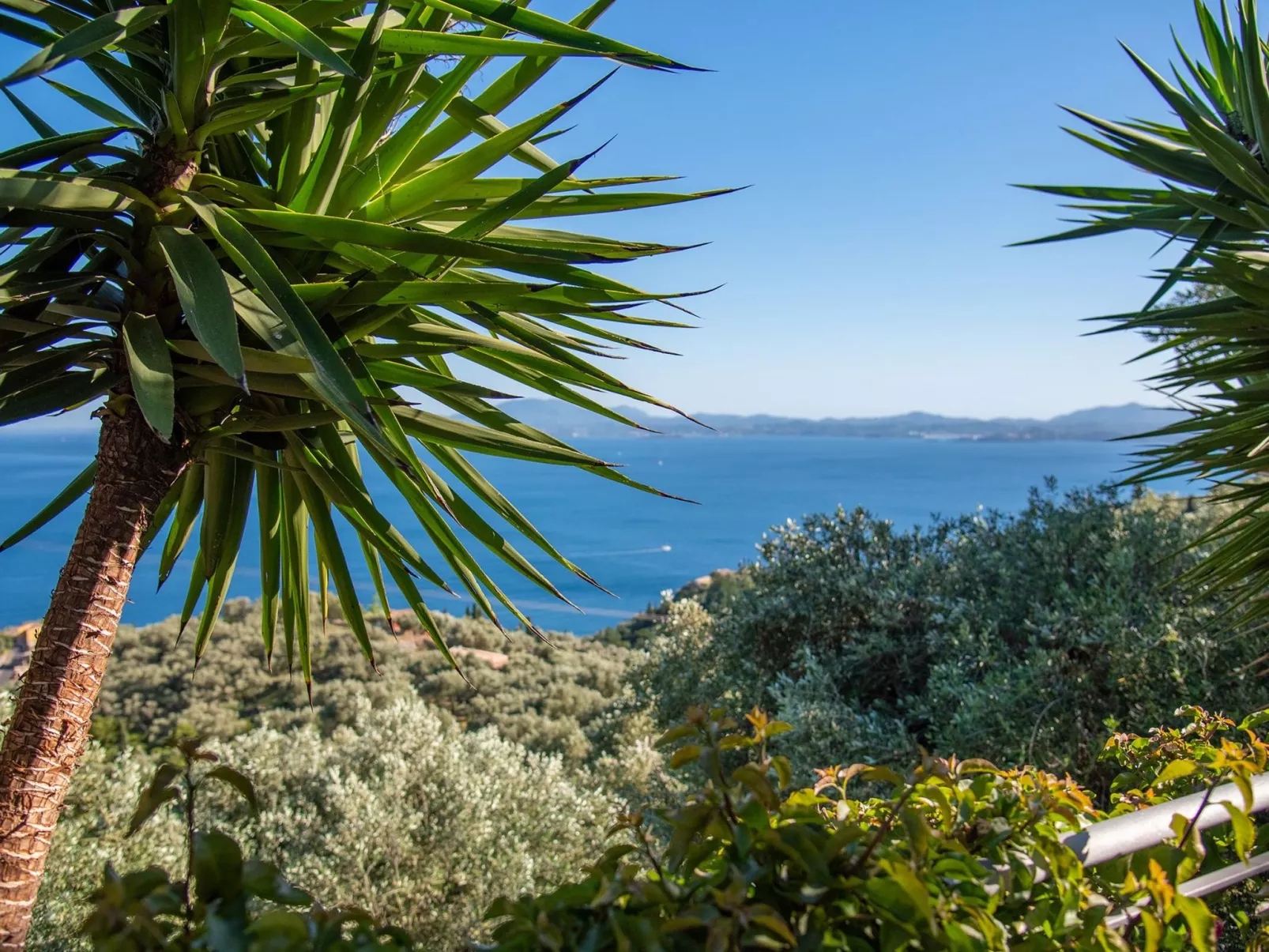 Villa Sotiris mit Pool und herrlichem Meerblick
