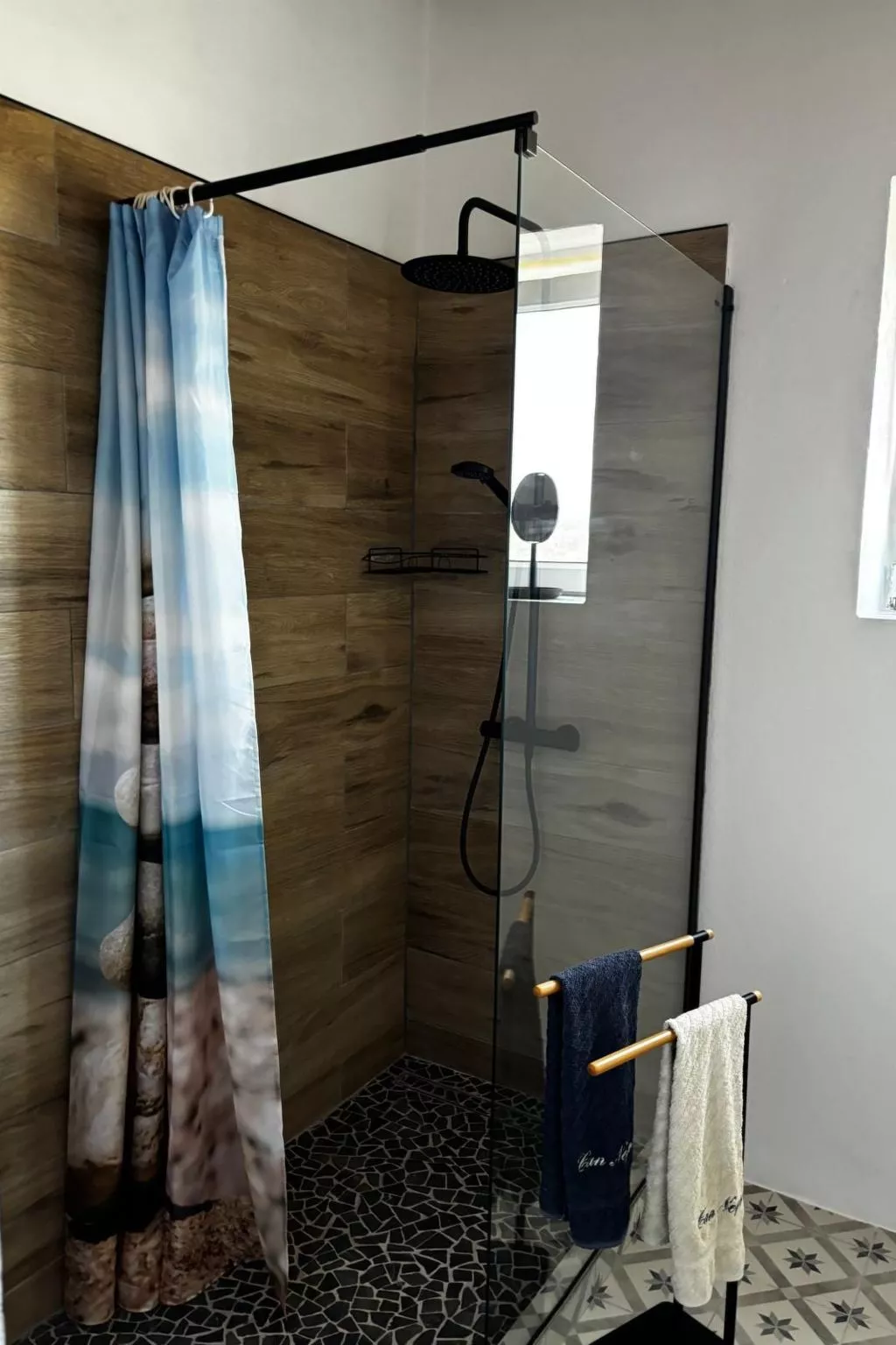 Juniorsuite-Image-tags.info