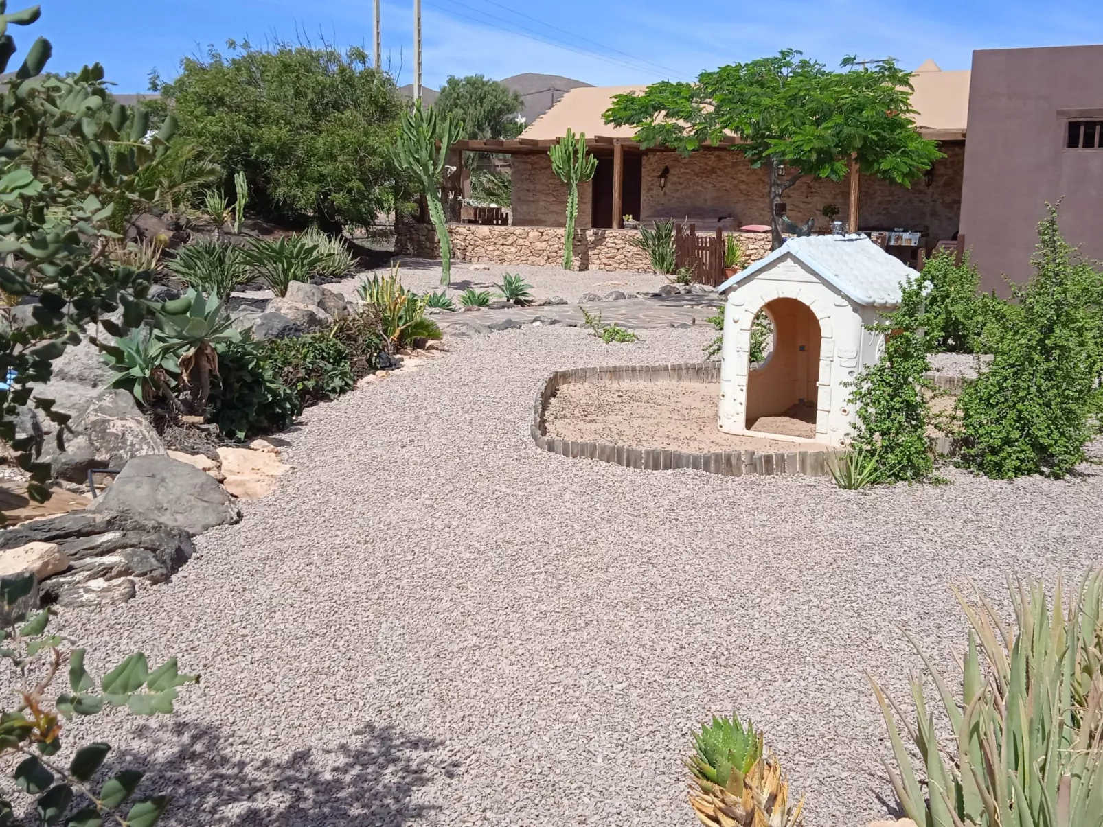 Kanarisches Haus mit privatem Pool und Garten-Buiten