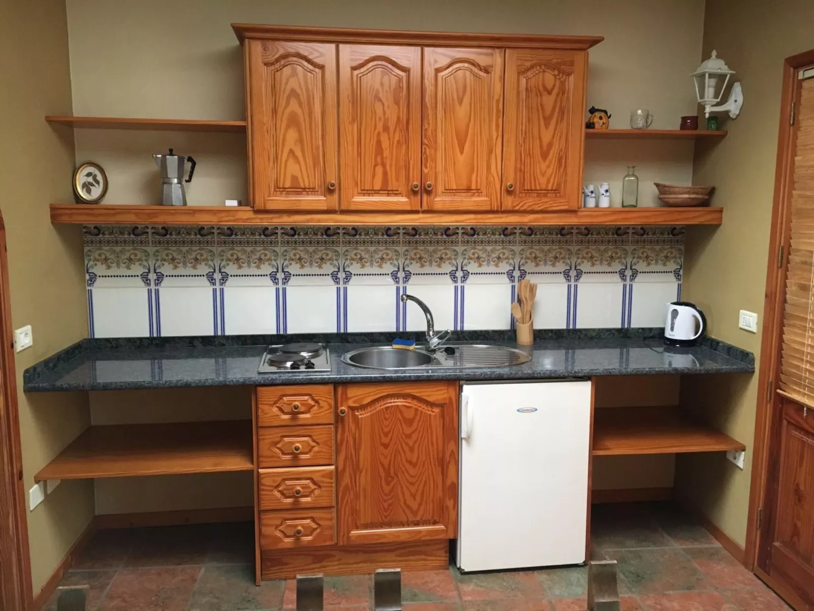 Wohnung mit Panoramaterrasse, Grill und Pool