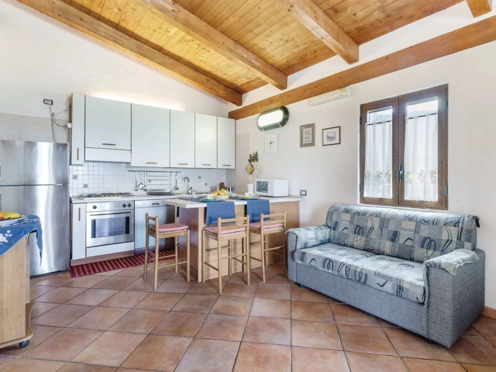 Chalet 'Panorama' mit Infinity-Pool