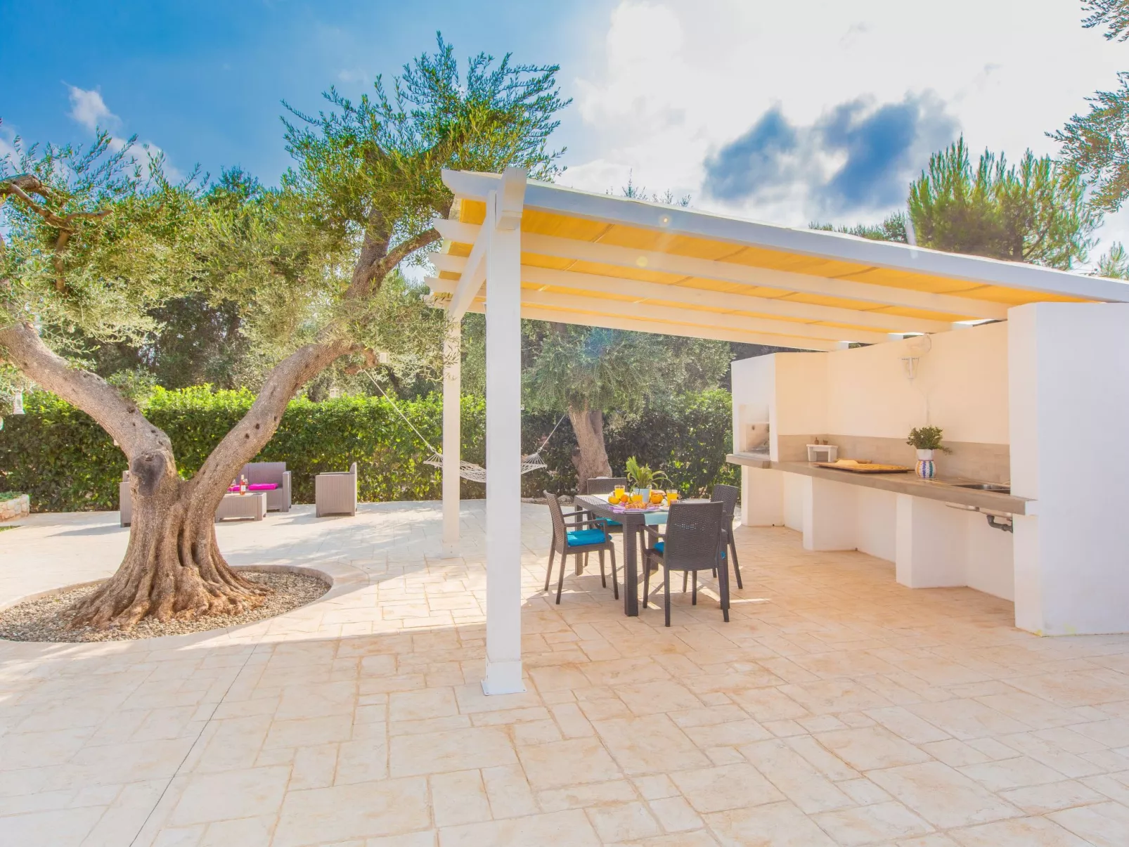TRULLO  mit pool OSTUNI: Kostenlos: Bettwäsche und Handtücher, 2 Fahrräder, 1 H