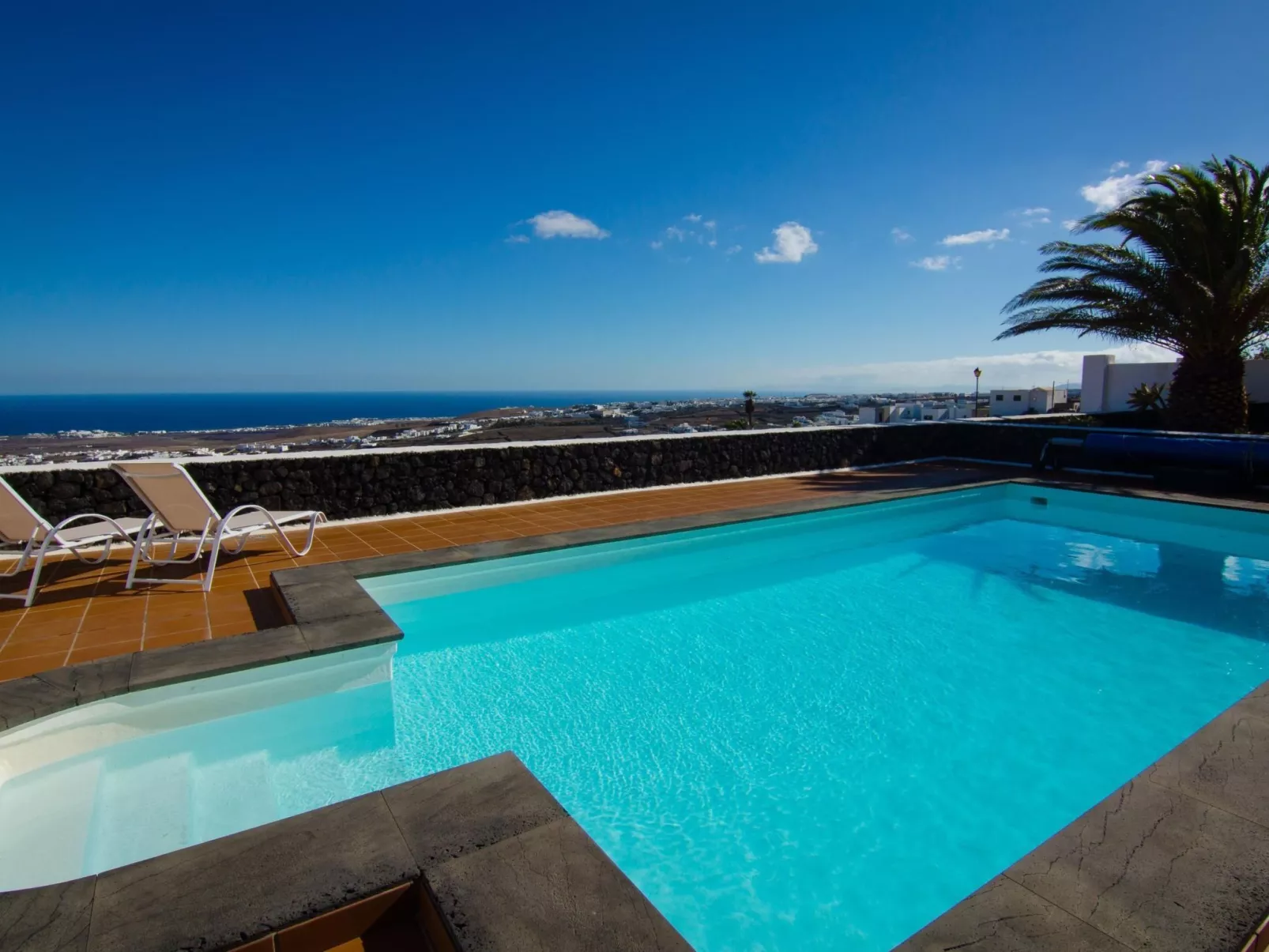 Großes Appartement mit Meerblick auf Lanzarote