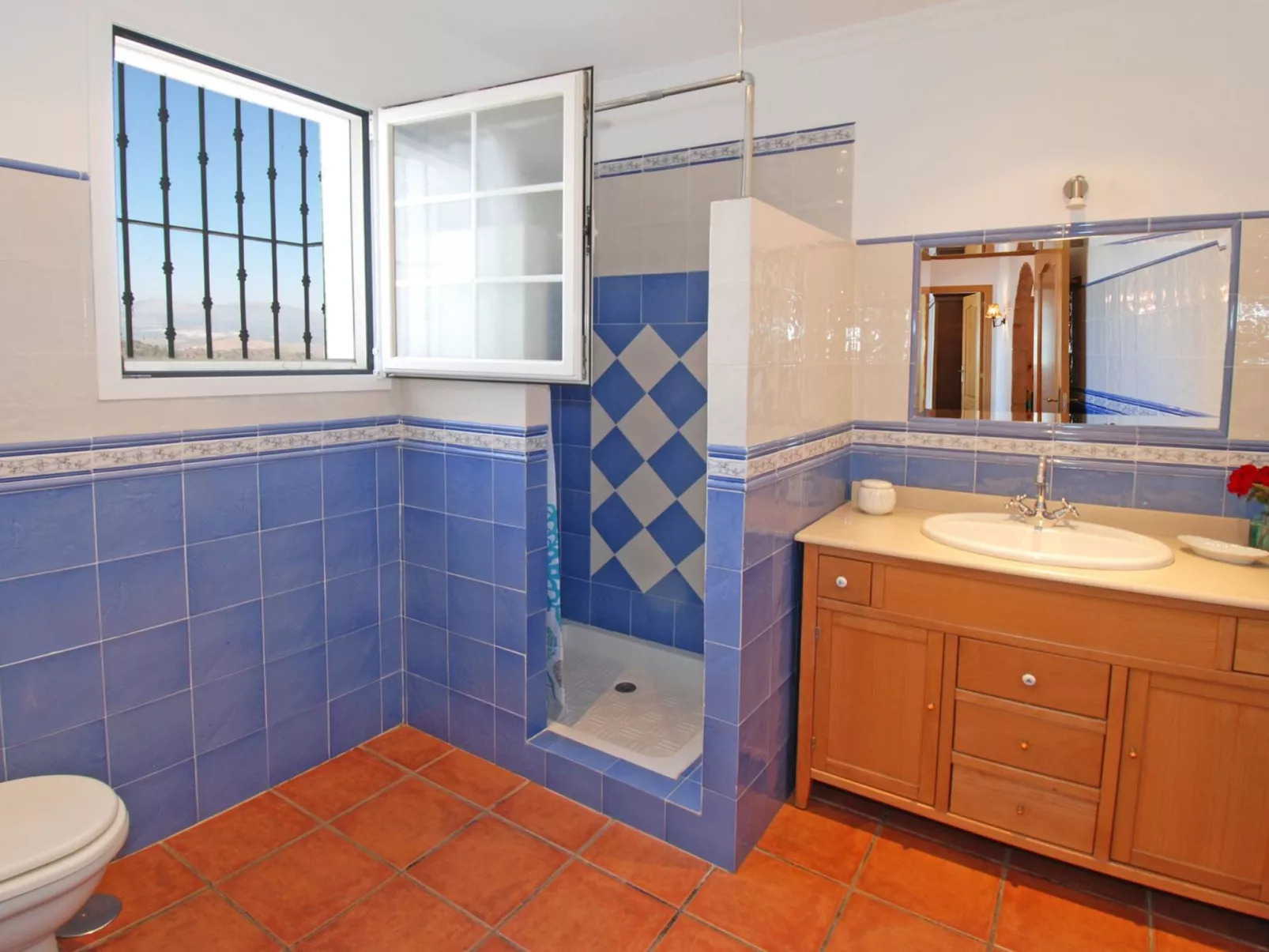 Schönes Landhaus mit Pool, Klimaanlage, Privatsphäre.