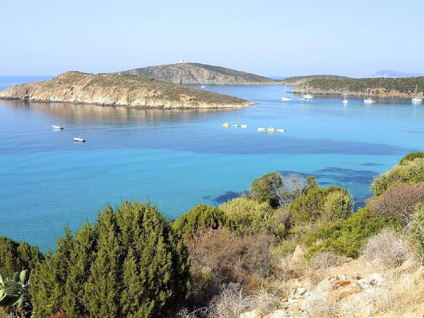 Haus mit Panoramablick in Chia in natürlicher Umgebung-Image-tags.info