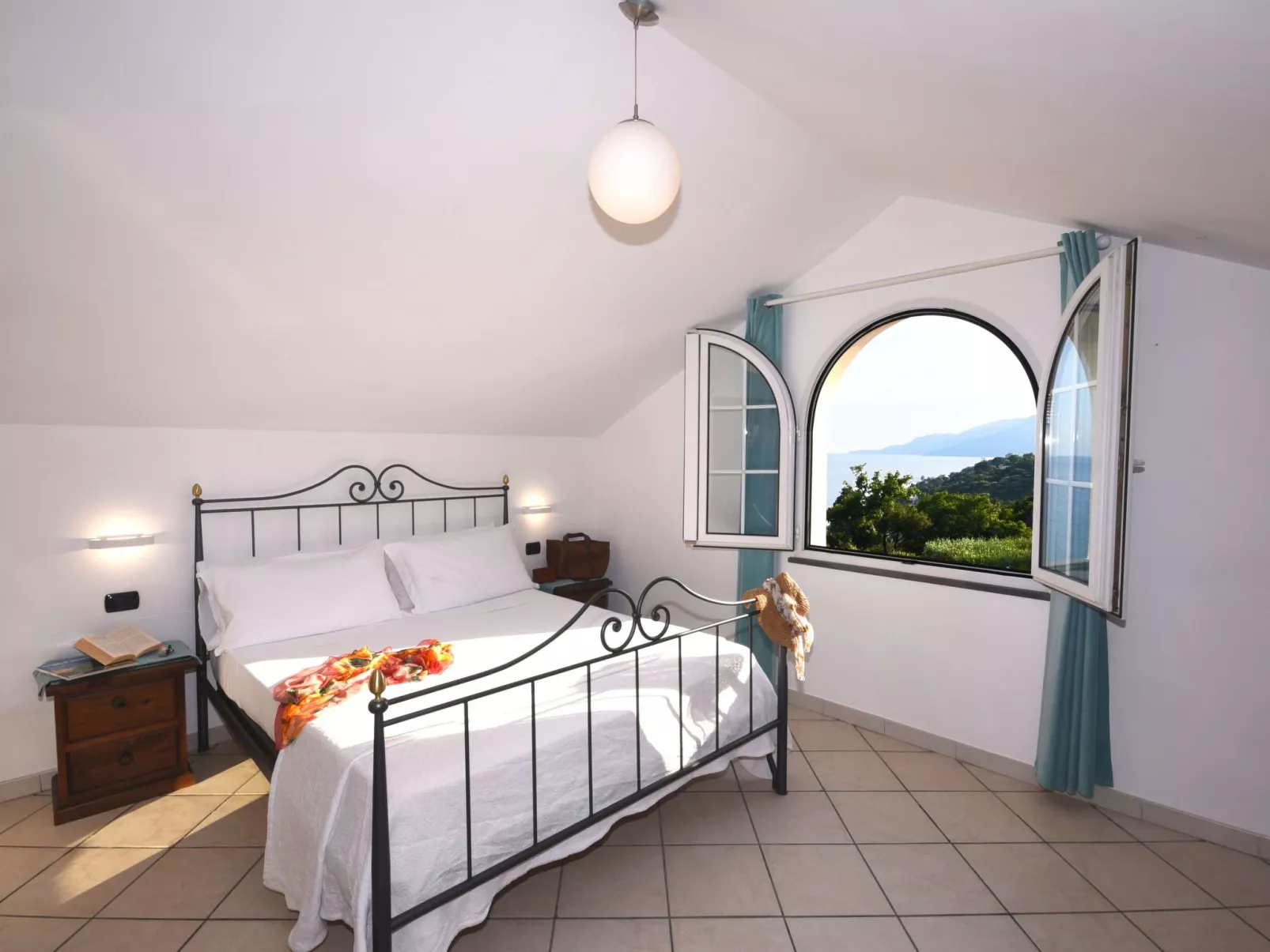 Traumvilla mit Panoramapool