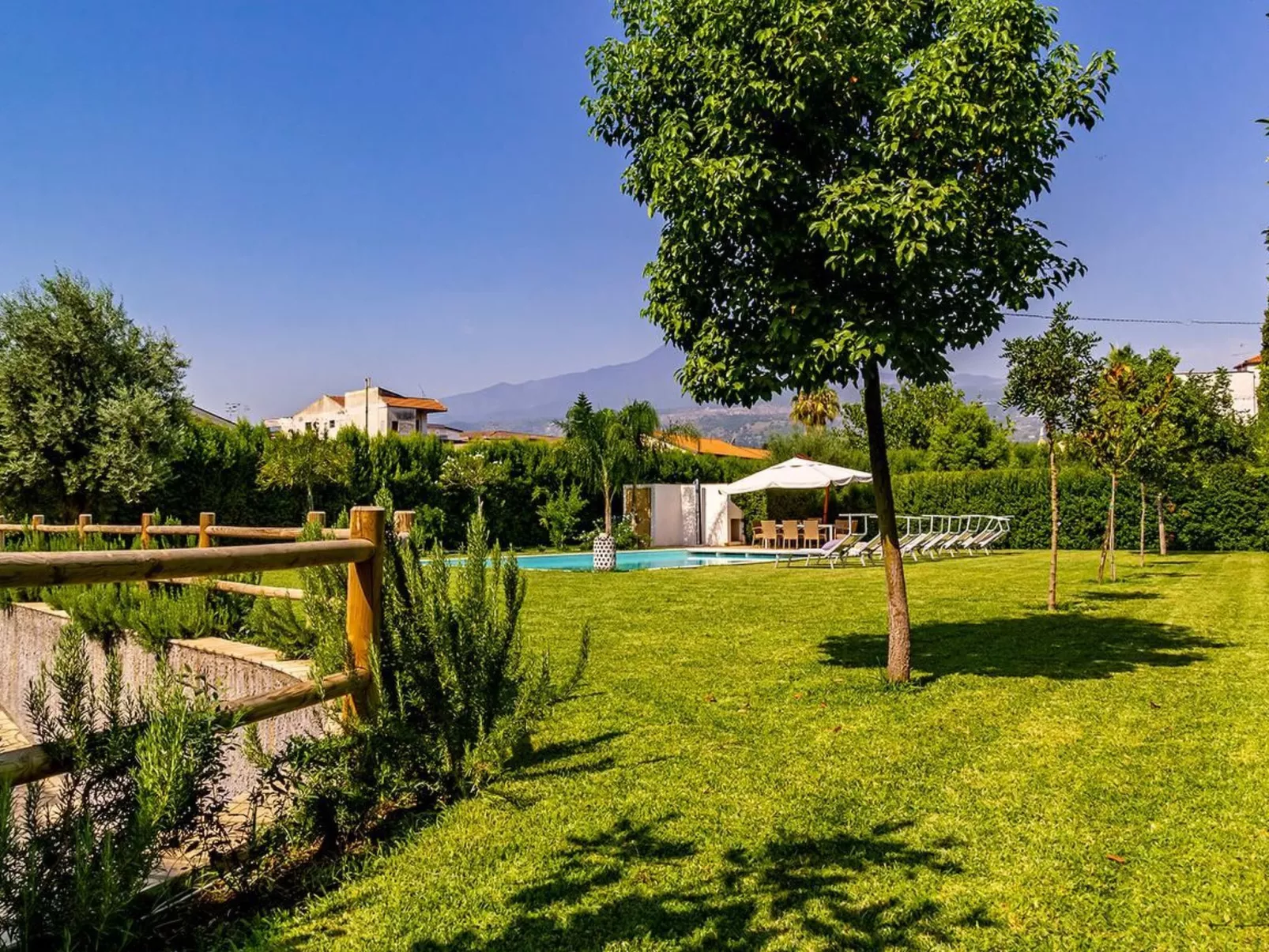 Villa Carmela in Della Chiesa 26