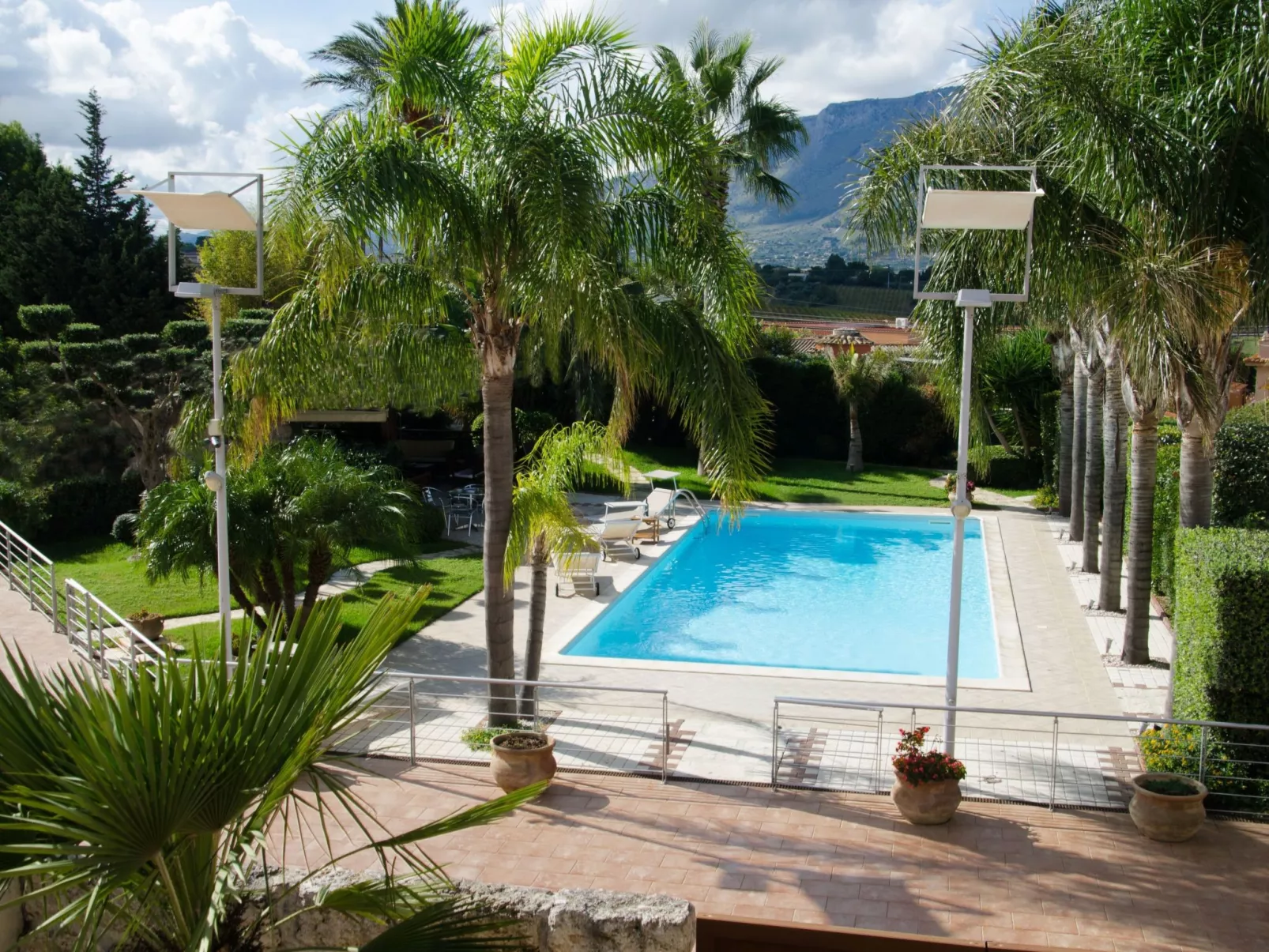 Villa in Alcamo mit privatem Pool und Garten-Image-tags.info