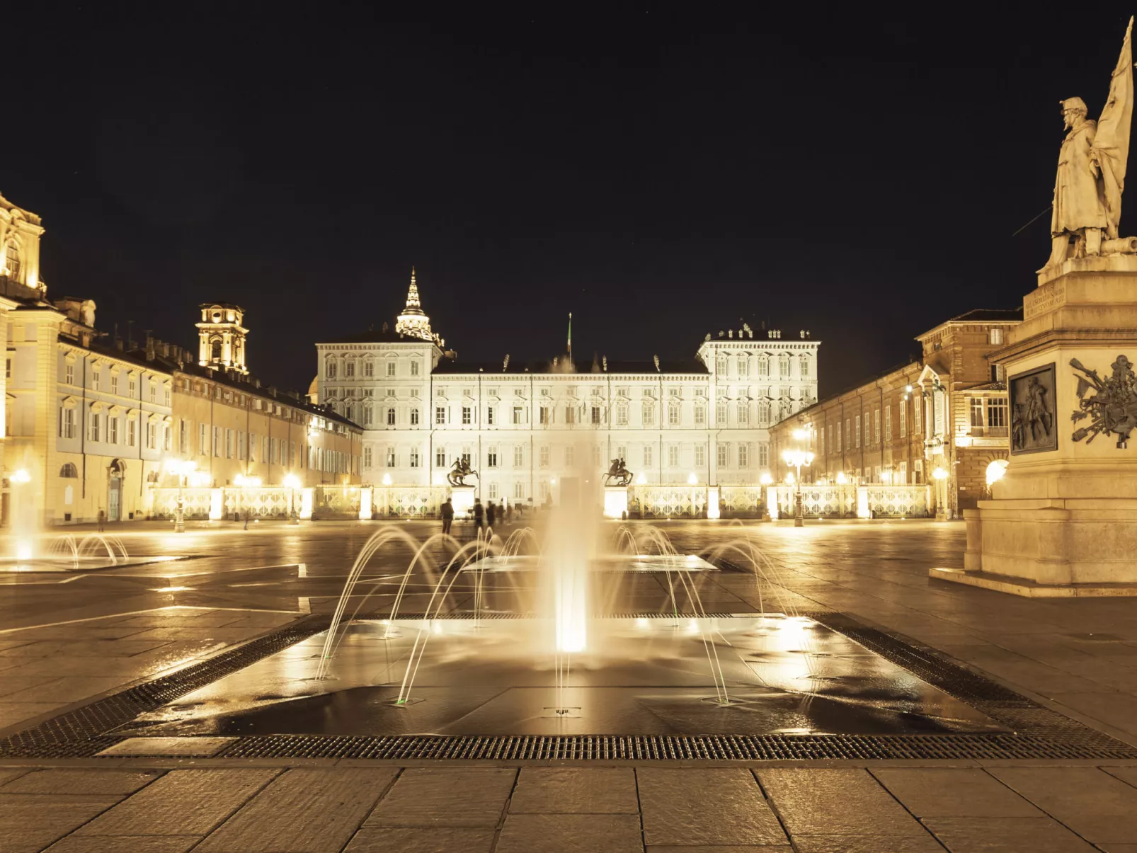 Carla B von Holiday World-Buiten