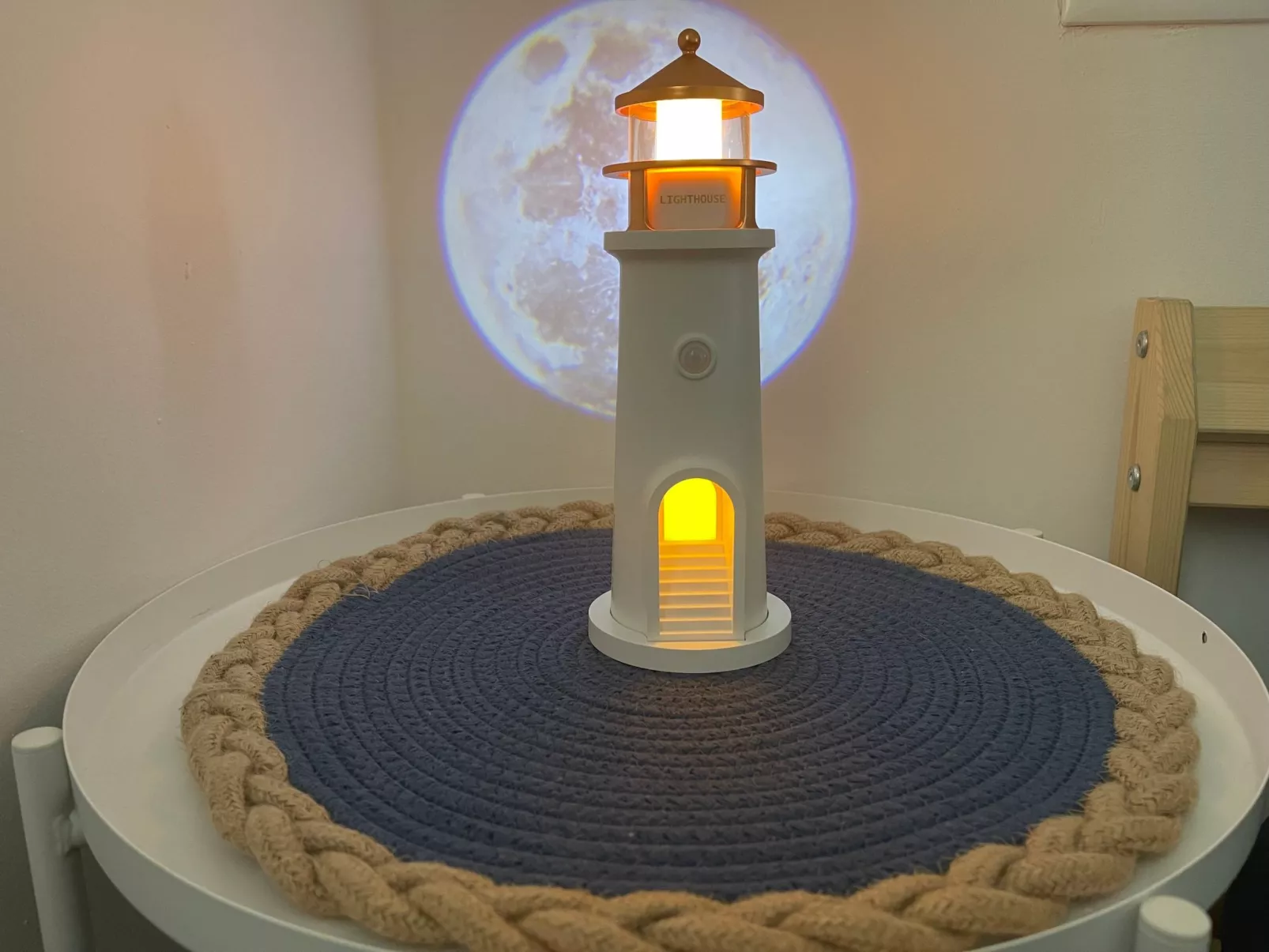 Flacher Strand und Zentrum, Privatparkplatz-Binnen