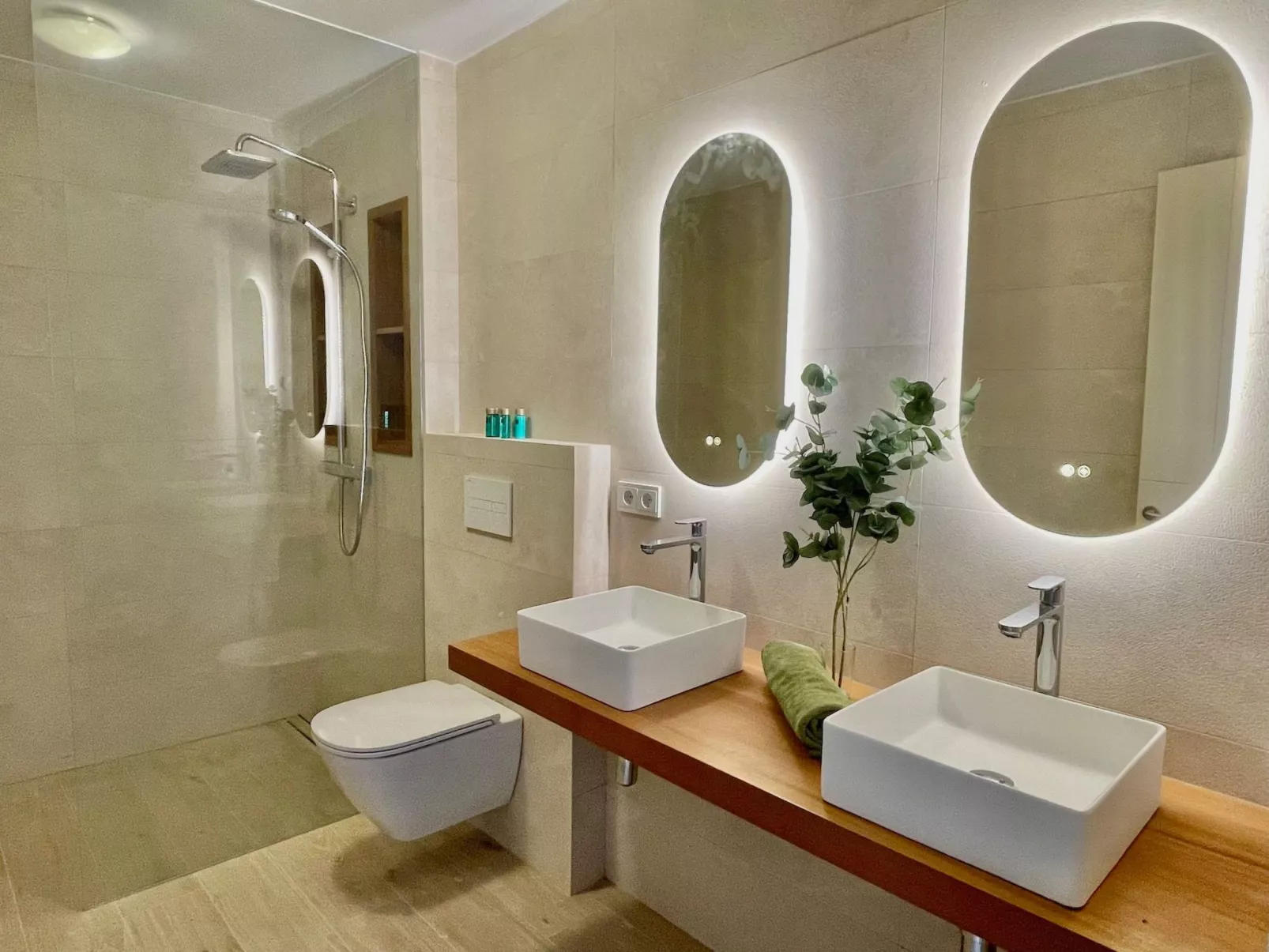 Villa Joie de Vivre - Geräumige Luxusvilla zur Miete-Binnen