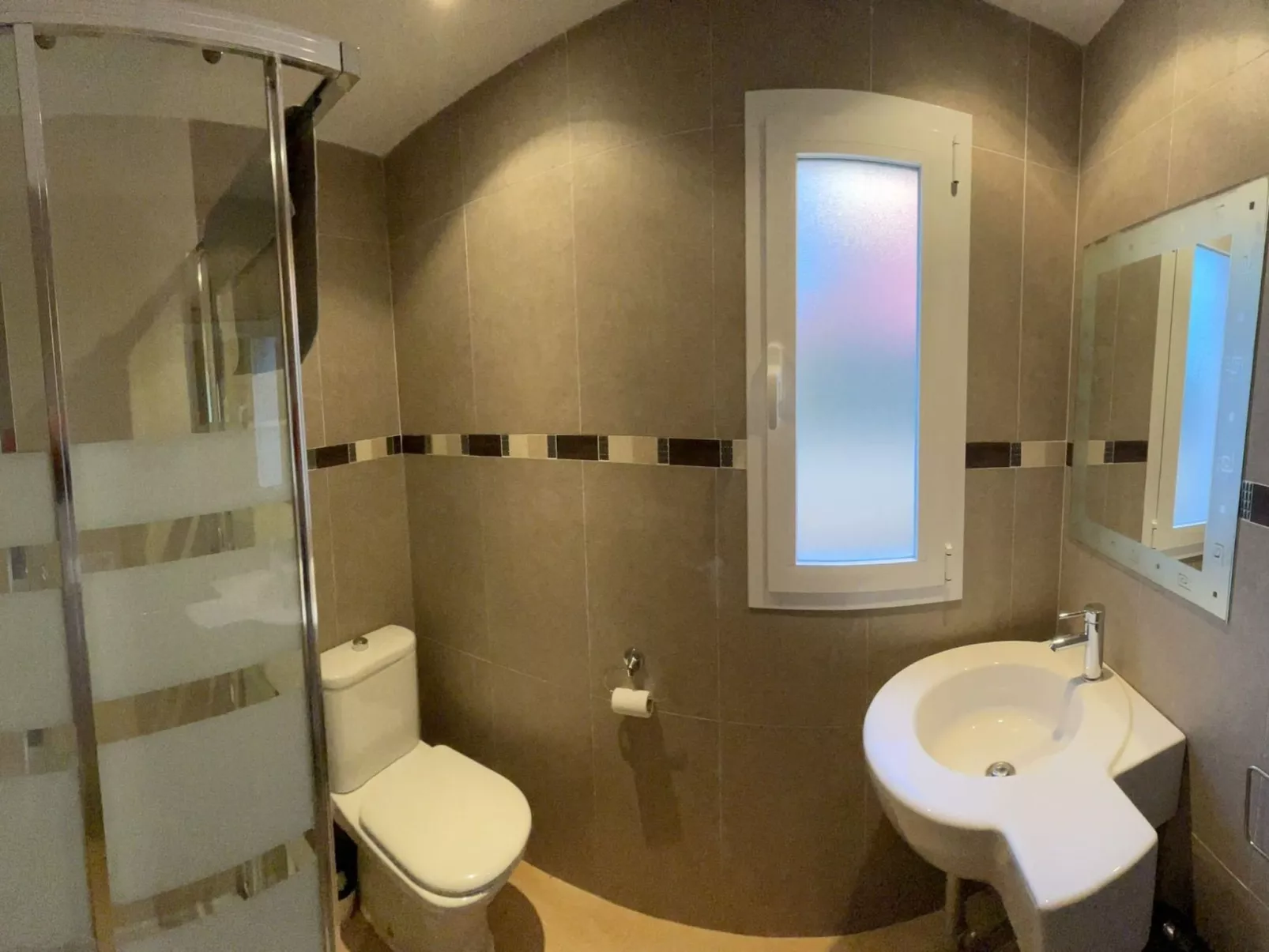 Haus Aina-Image-tags.info